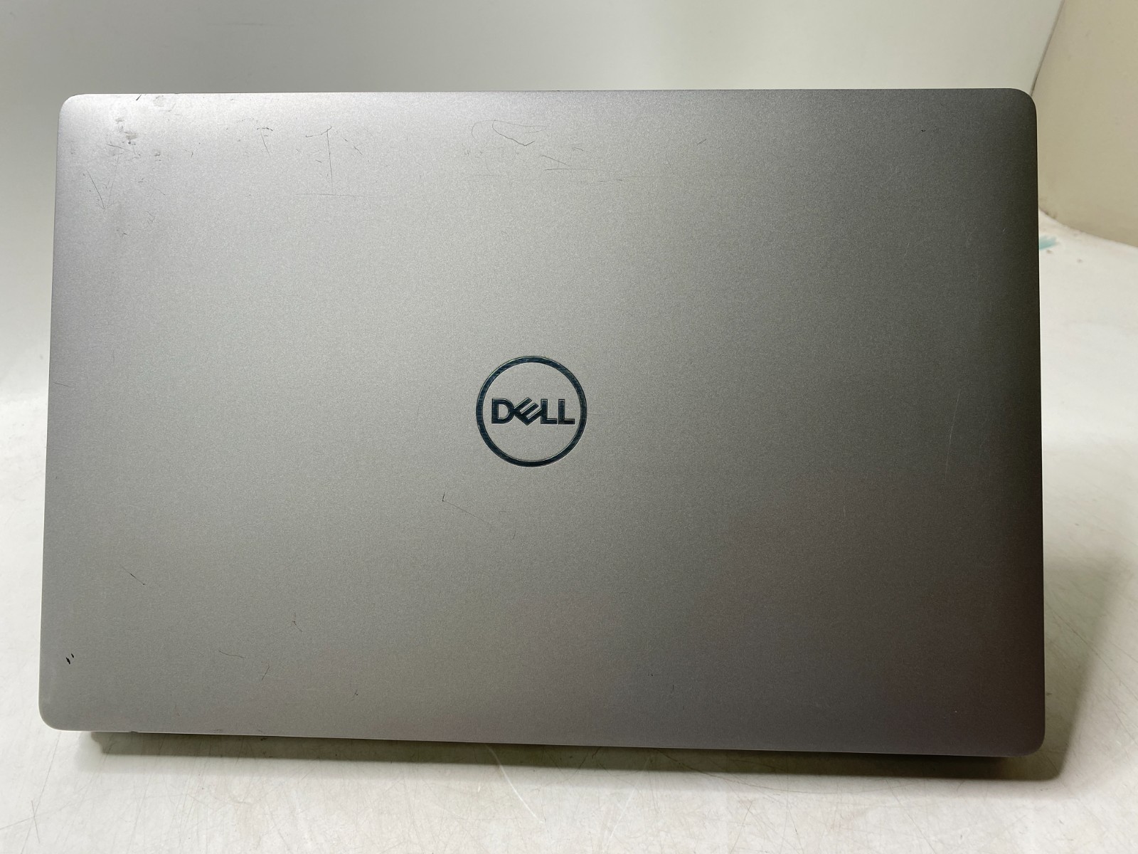 Dell Latitude 5511 15.6″ i7 16GB DDR4 256GB SSD MX250 Win11H- 50% Battery PARTS