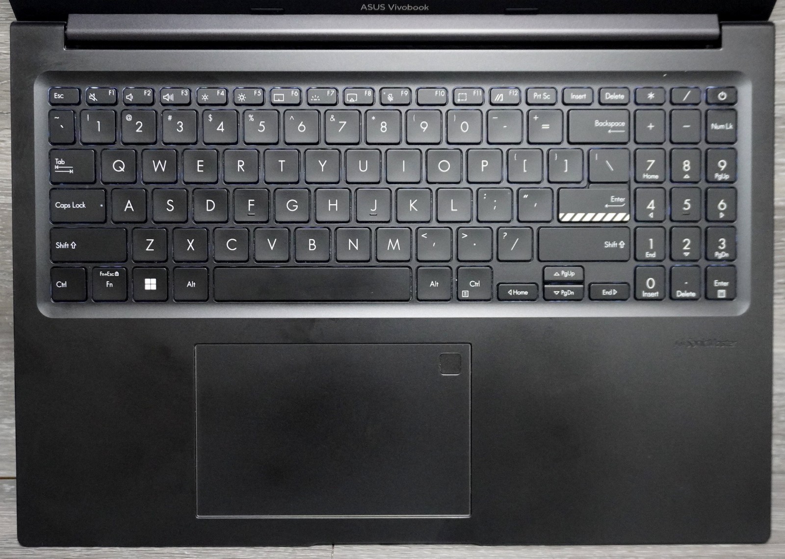 Asus Vivobook 16 M1605Y 16″ Ryzen 7 7730U 2.0GHz 16GB RAM 1TB SSD