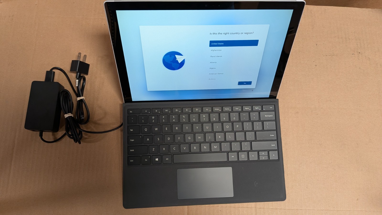 Microsoft Surface Pro 6 12.3 Silver i7-8650U 8GB 256GB SSD Win11P W/AC W/AC Keyb