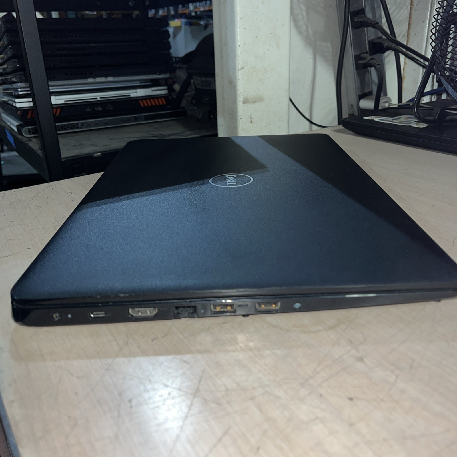 DELL LATITUDE 3500 INTEL CORE I5-8265U 8GB RAM NO HD *