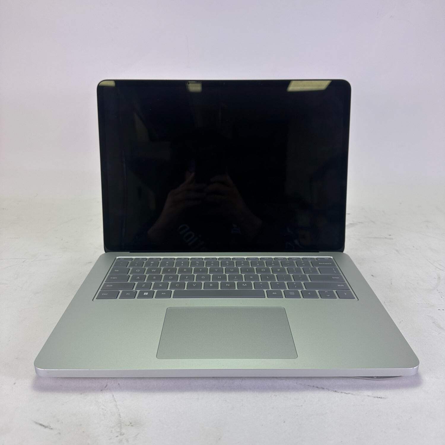 Microsoft Surface Laptop Studio 2 2029 14.4″ i7-13800H 16GB RAM 512GB SSD GeForc