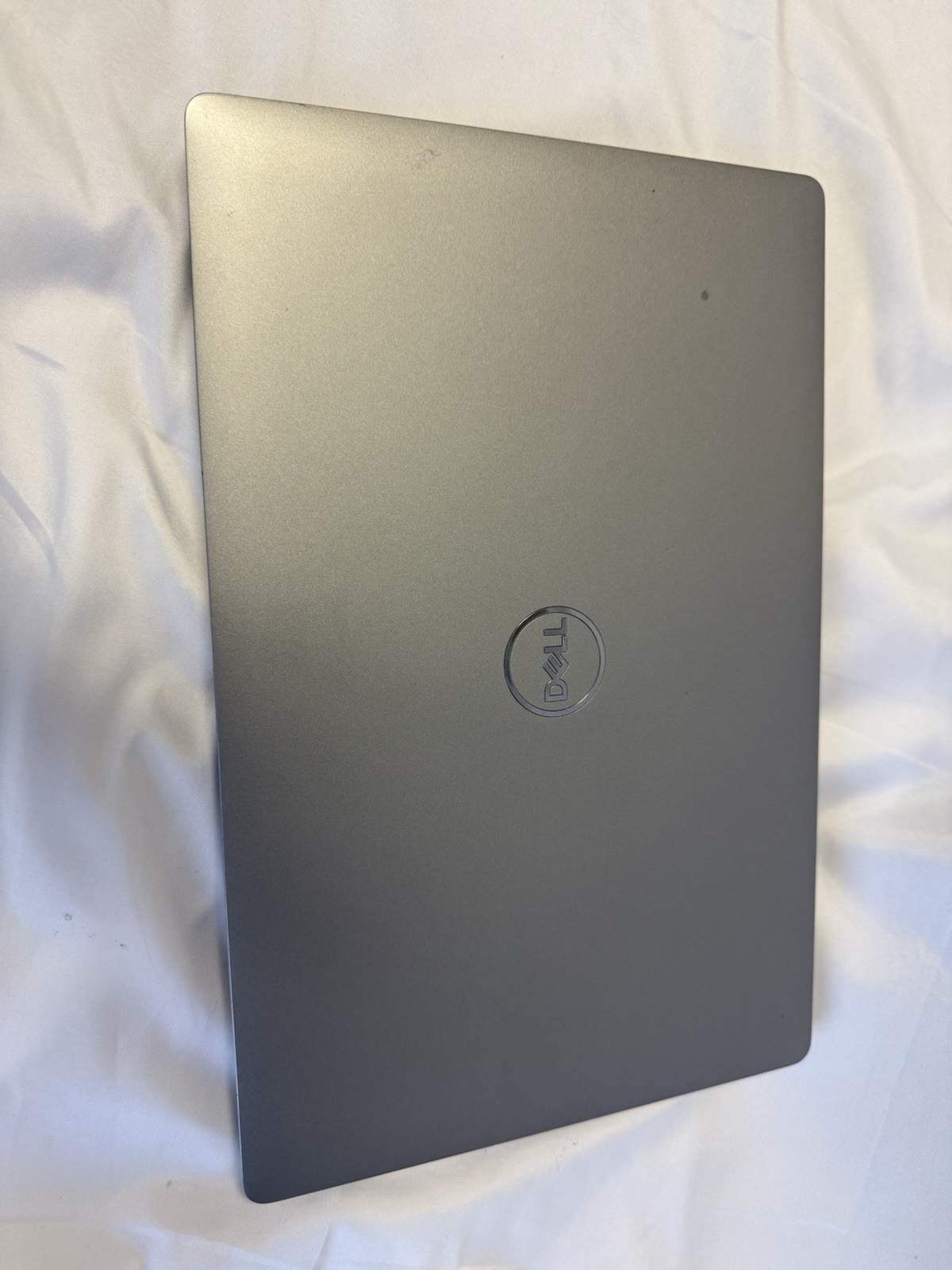 DELL LATITUDE 5510 | CORE I5-10310U | 256GB | 16GB | NO OS/POWER ADAPTER