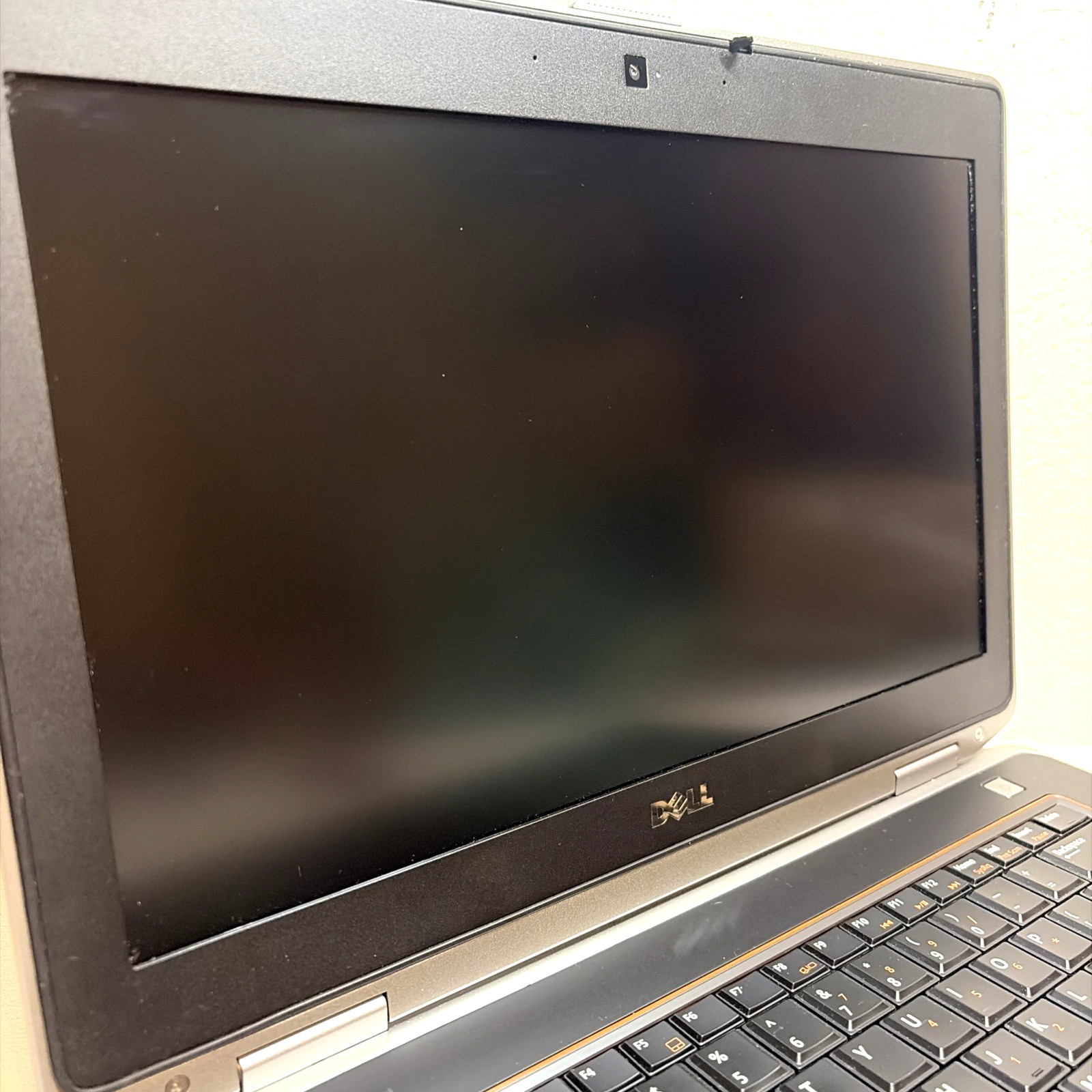Dell Latitude P15G E6420 Intel Core i5-2520M 2.50GHz 4GB RAM DDR3 1333MHz Laptop