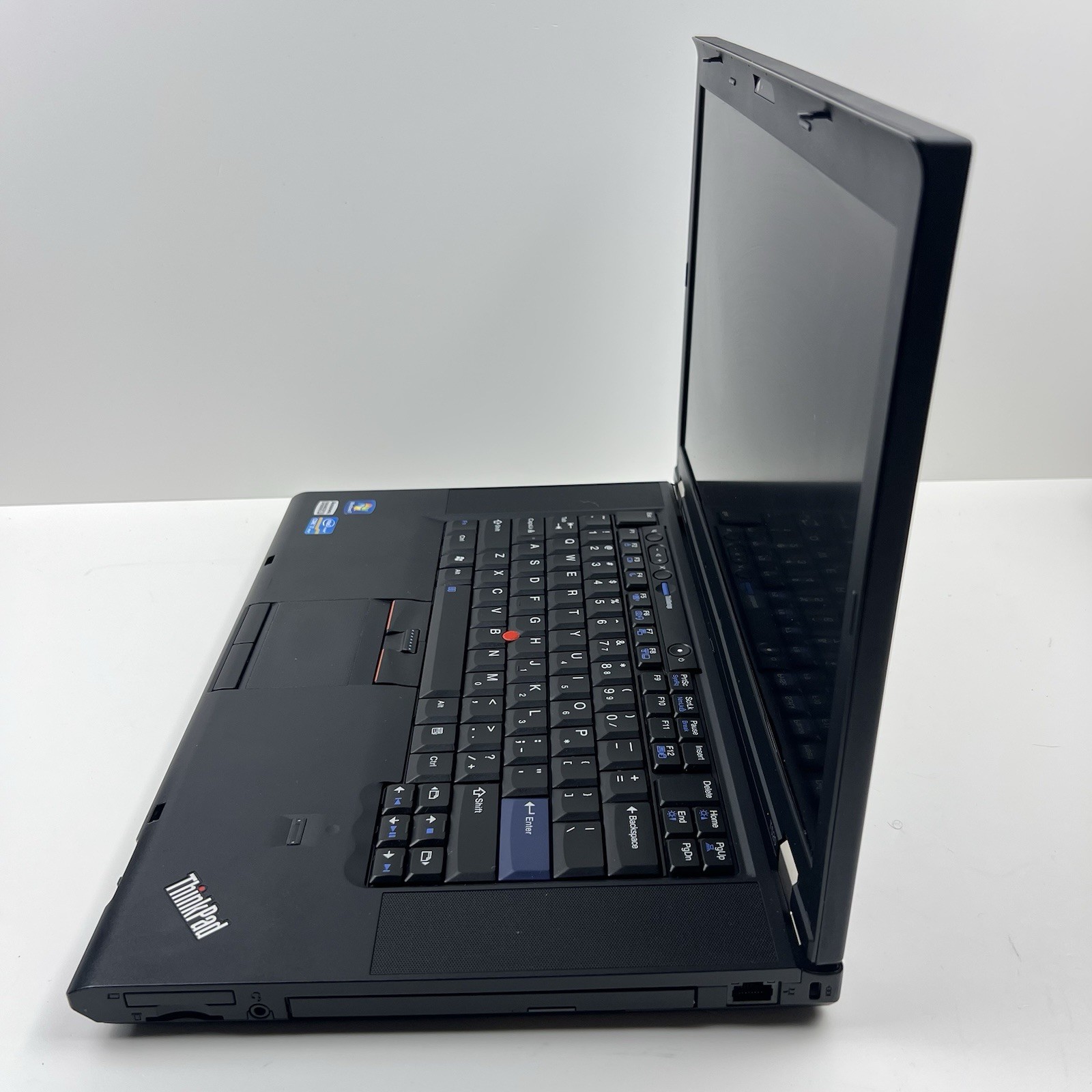 Lenovo ThinkPad T520 Intel i7-2640M 8GB 320GB HDD Linux Mint OS w/ Charger|ELP99