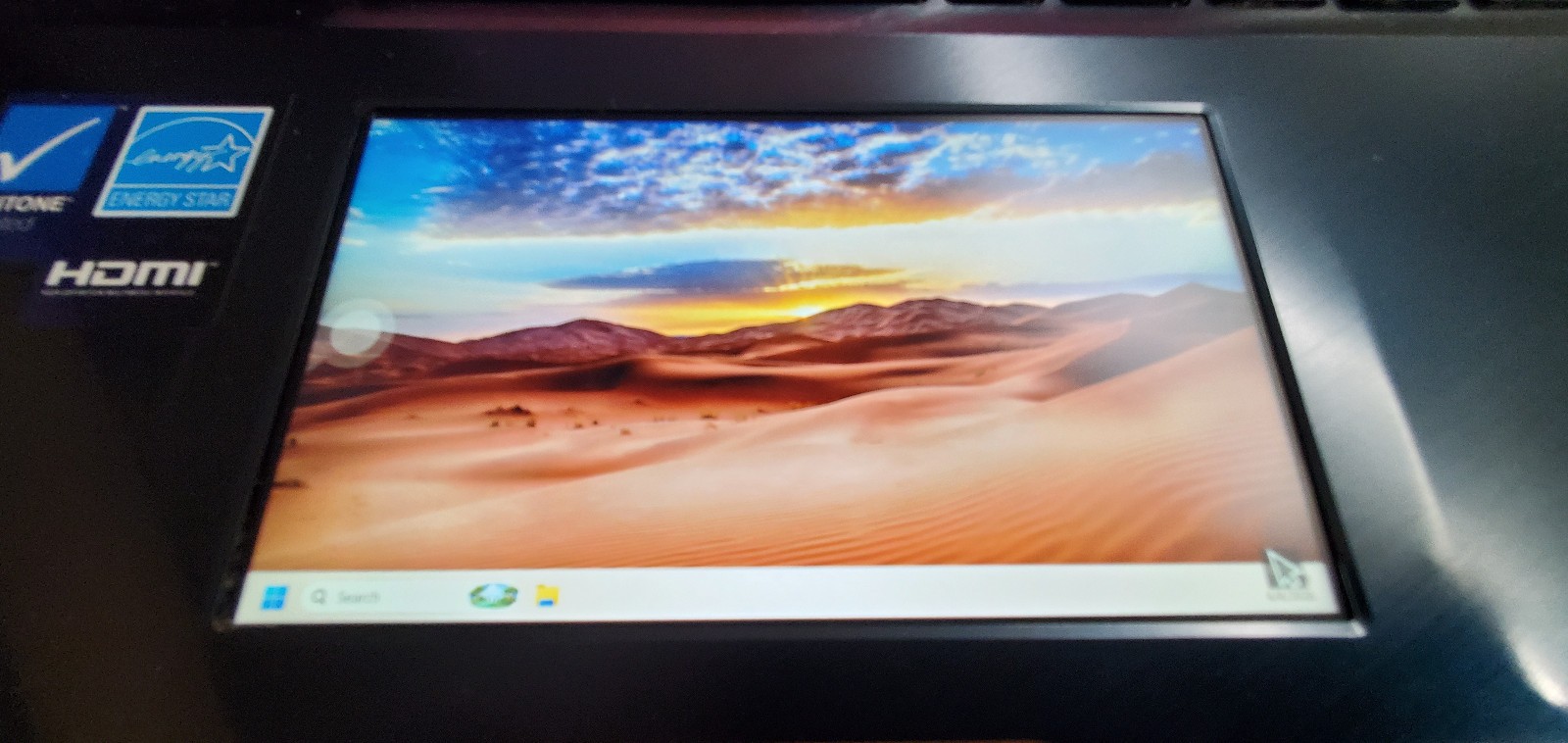 Asus ZenBook Pro 15 UX580GE XB74T UHD 4K Touch i9-8950 16GB 2TB SSD GTX 1050 Ti