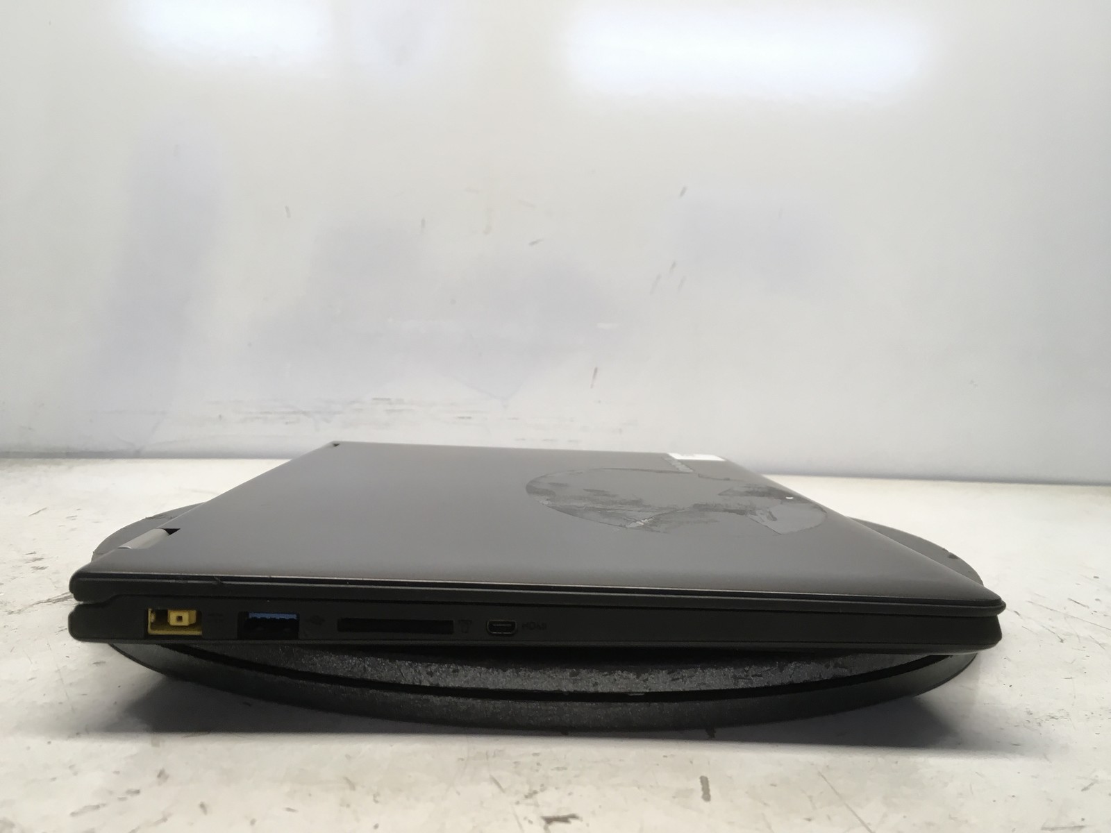 Lenovo Yoga 2 11 Intel Pentium N3530 2.16GHz 4 GB NO HDD No Batt