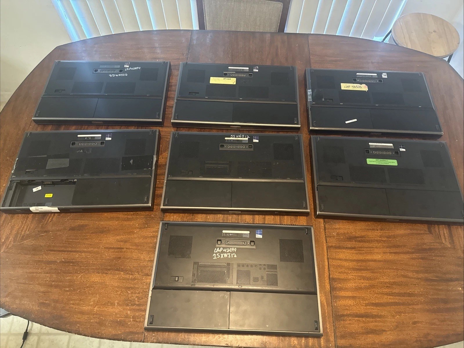 Lot of 7 Dell Precision M6800 i7-4710MQ Intel 8/16GB NO HDD/SSD/OS