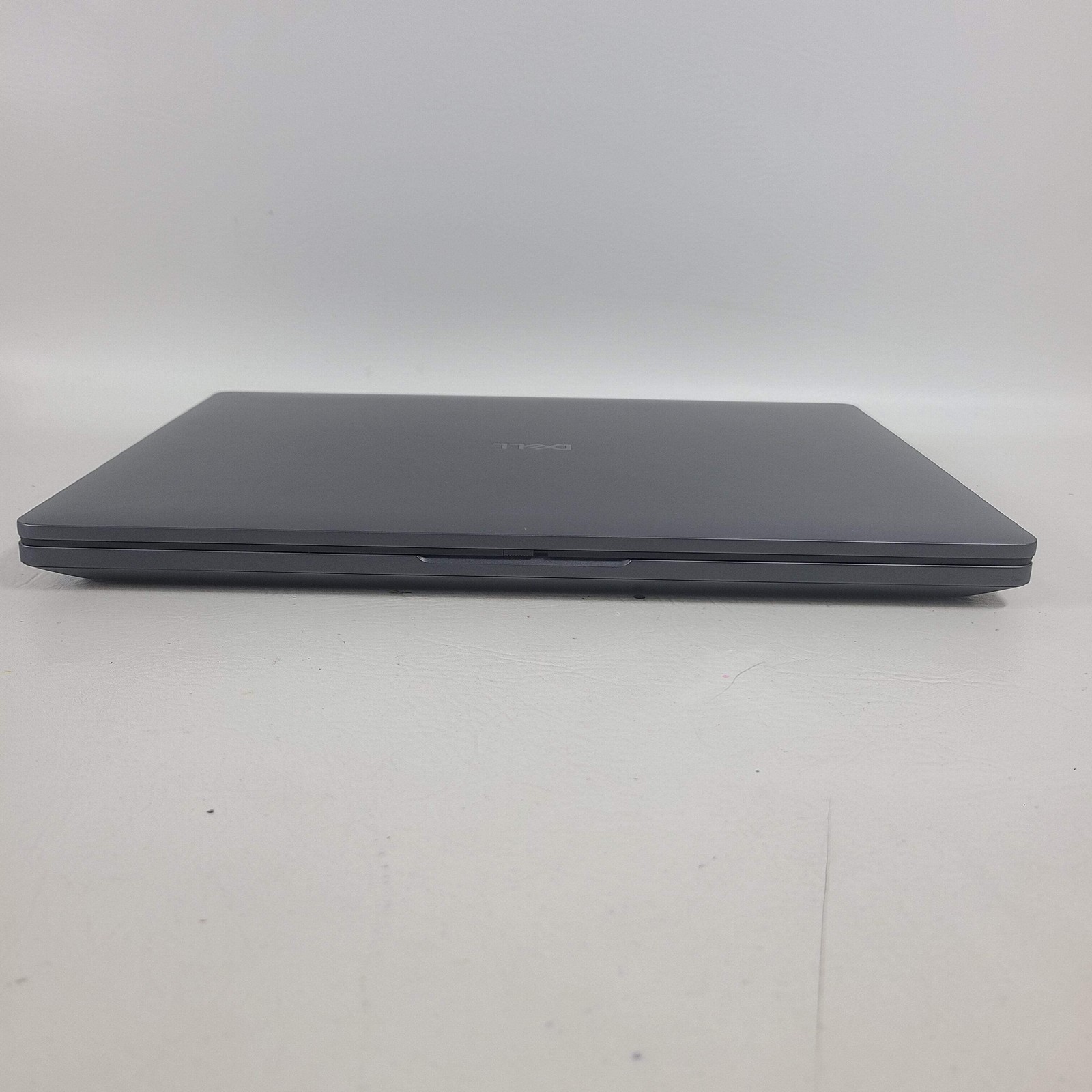 Broken Dell Pro Max MC16250 16″ Core Ultra 7 265H 2.2GHz 32GB RAM 512GB SSD /Edu