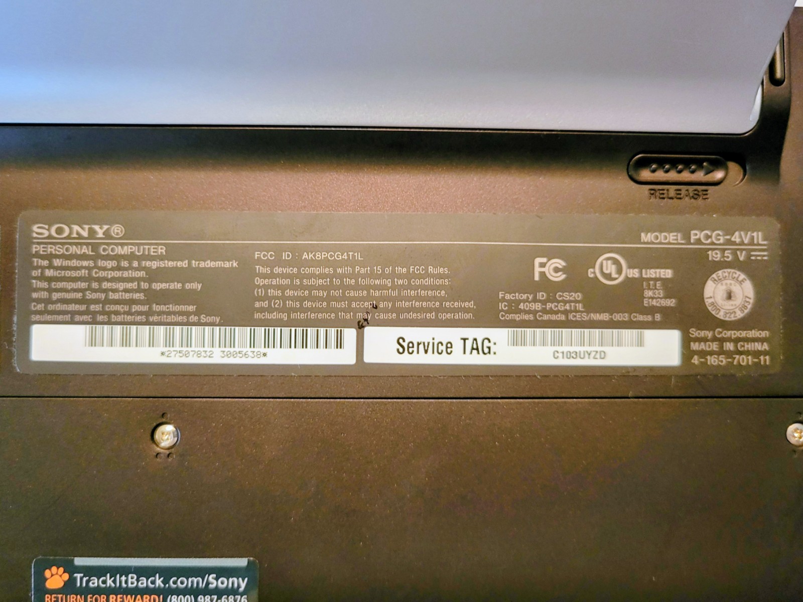SONY VAIO VPCW121AX 10.1”LED 1.67GHz W Series Mini Notebook