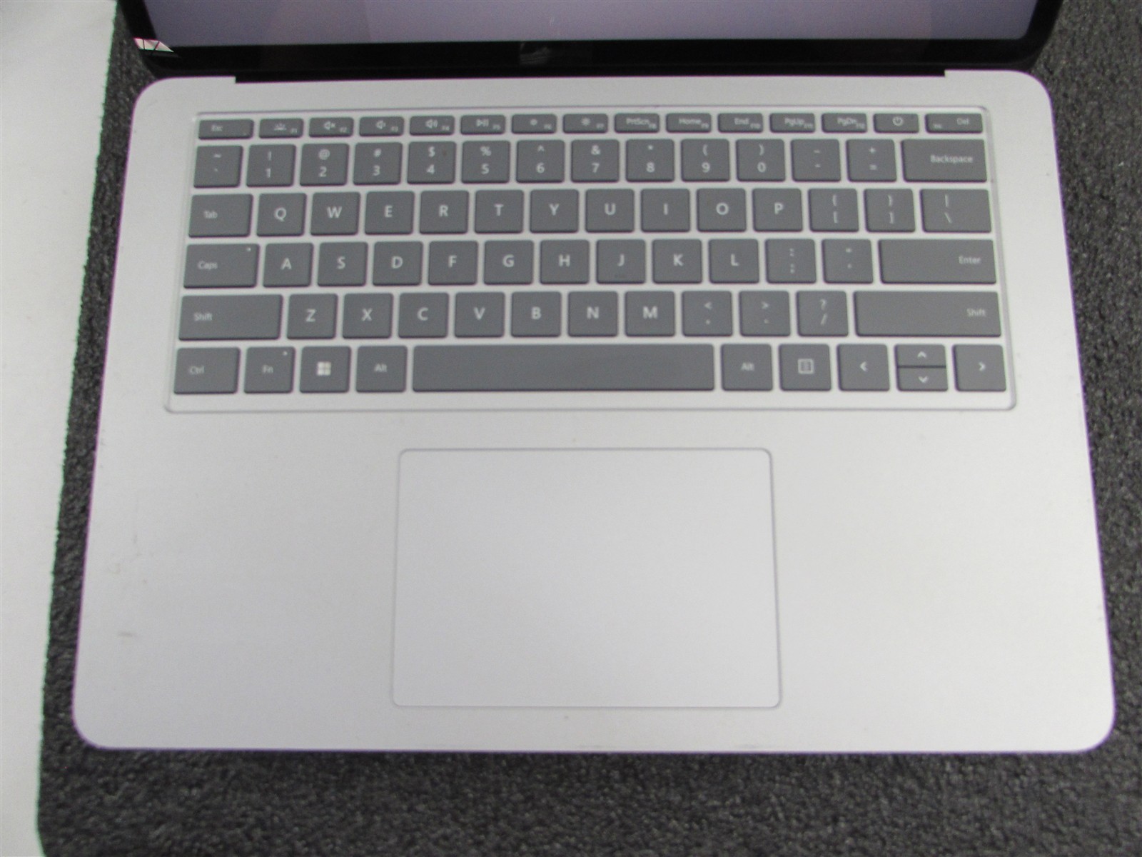 Microsoft Surface Laptop Studio 1964 i7-11370H 1TB SSD 32GB RTX A2000 *No A/C*