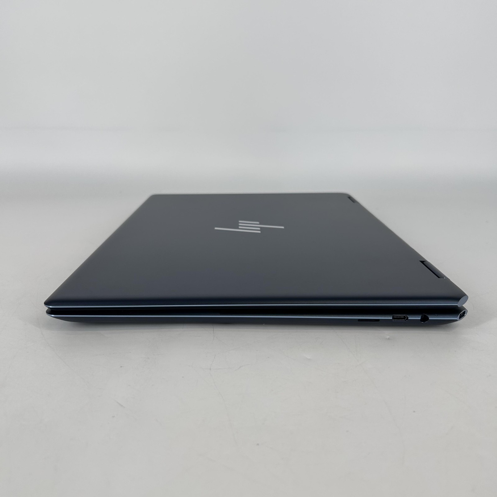 HP Spectre 16 x360 FHD+ TOUCH 2.3 GHz i7-12700H 16GB 512GB SSD Excellent