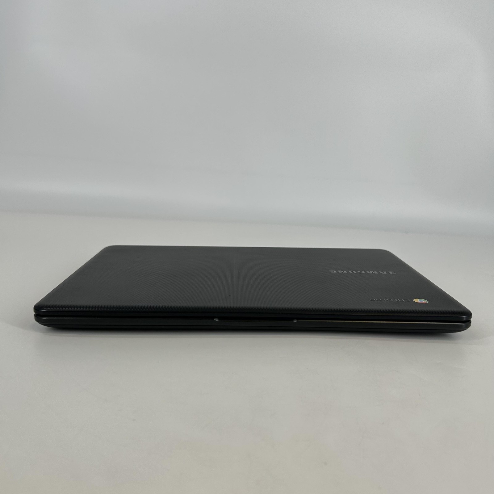 Samsung Chromebook 3 11.6″ HD 1.6 GHz Celeron 4GB 16GB eMMC