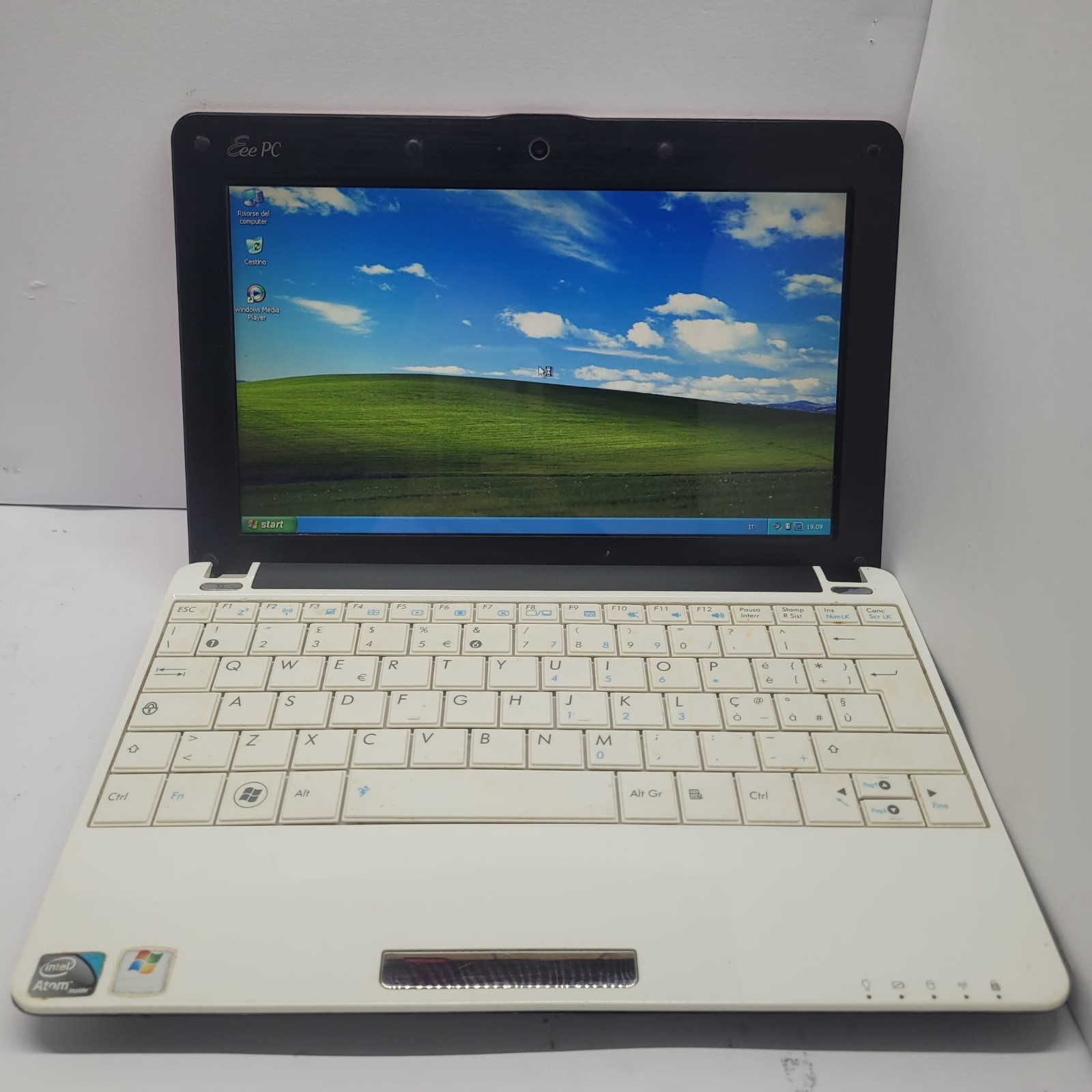 “Mini Xp” Asus Netbook 10” Windows XP PRO 32 BIT