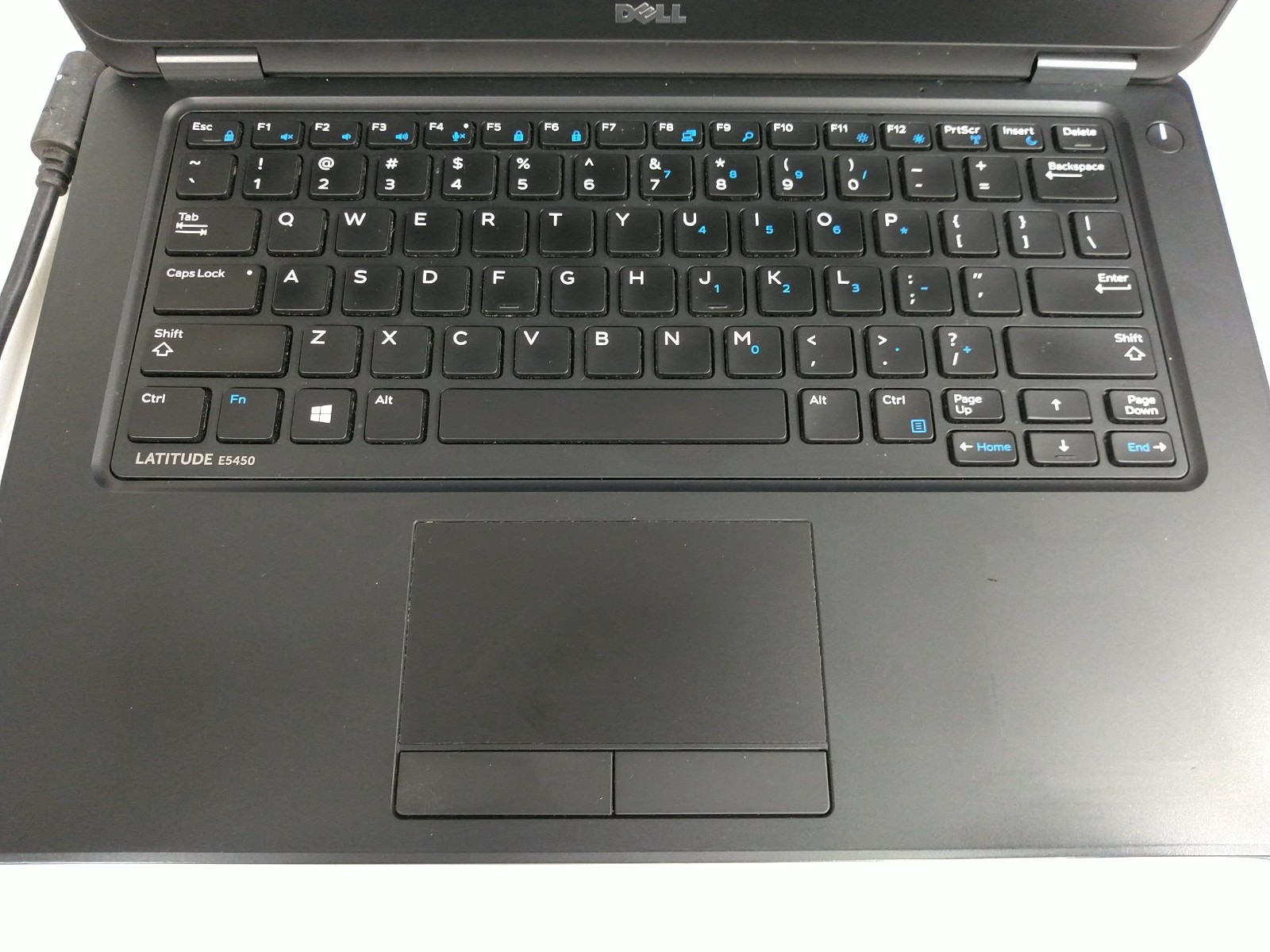 Dell latitude E5450 14” i3-5010U 2.1ghz 8gb ram 256gb ssd charger *READ 9HP7V32