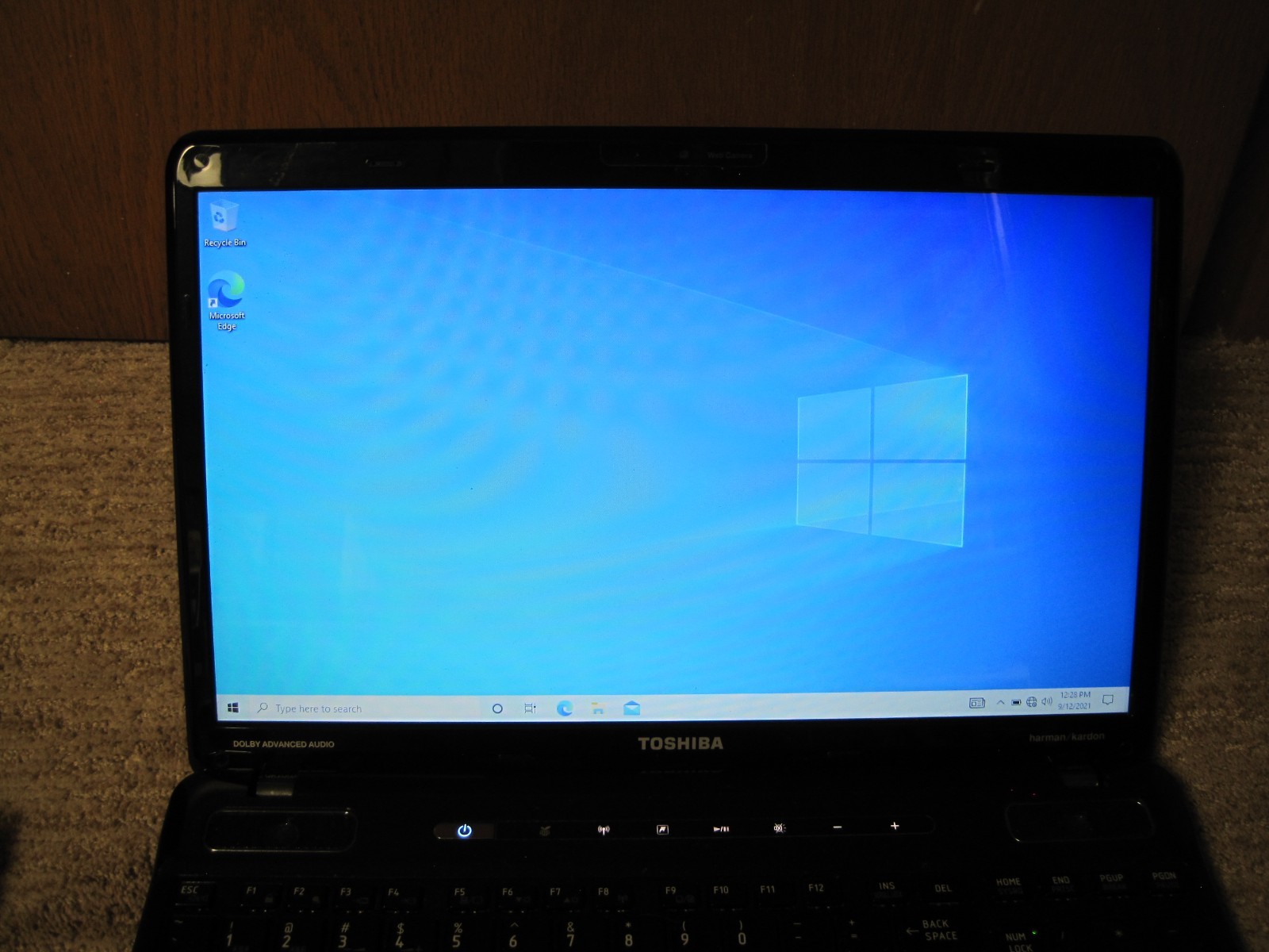 Toshiba A660-SERIES PSAW3U 10405T Windows 10 and Power Supply
