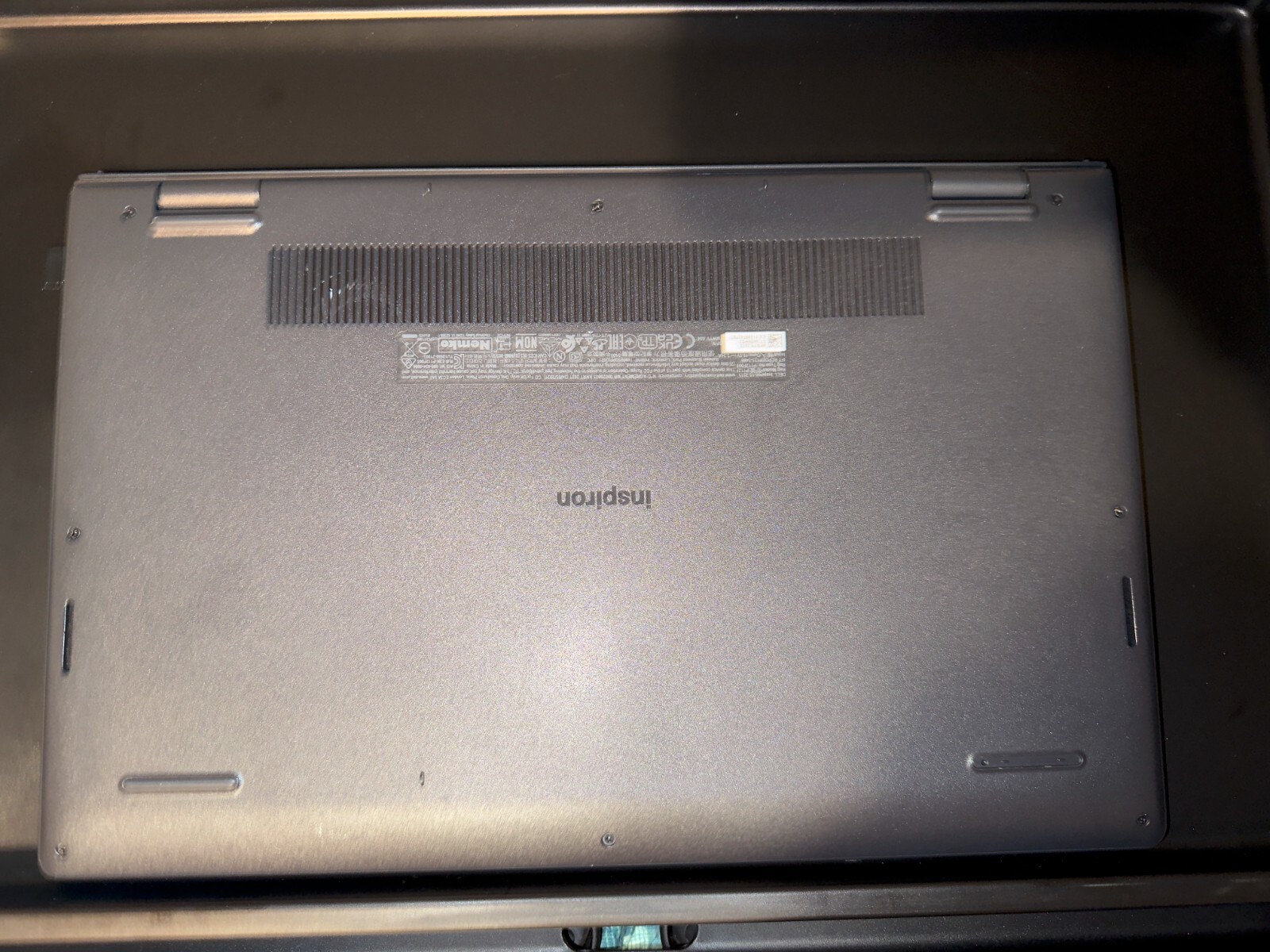 Dell Inspiron 3515 15.6″ (2TB SSD, AMD Ryzen 5 3000 Series, 3.50 GHz, 8GB)…