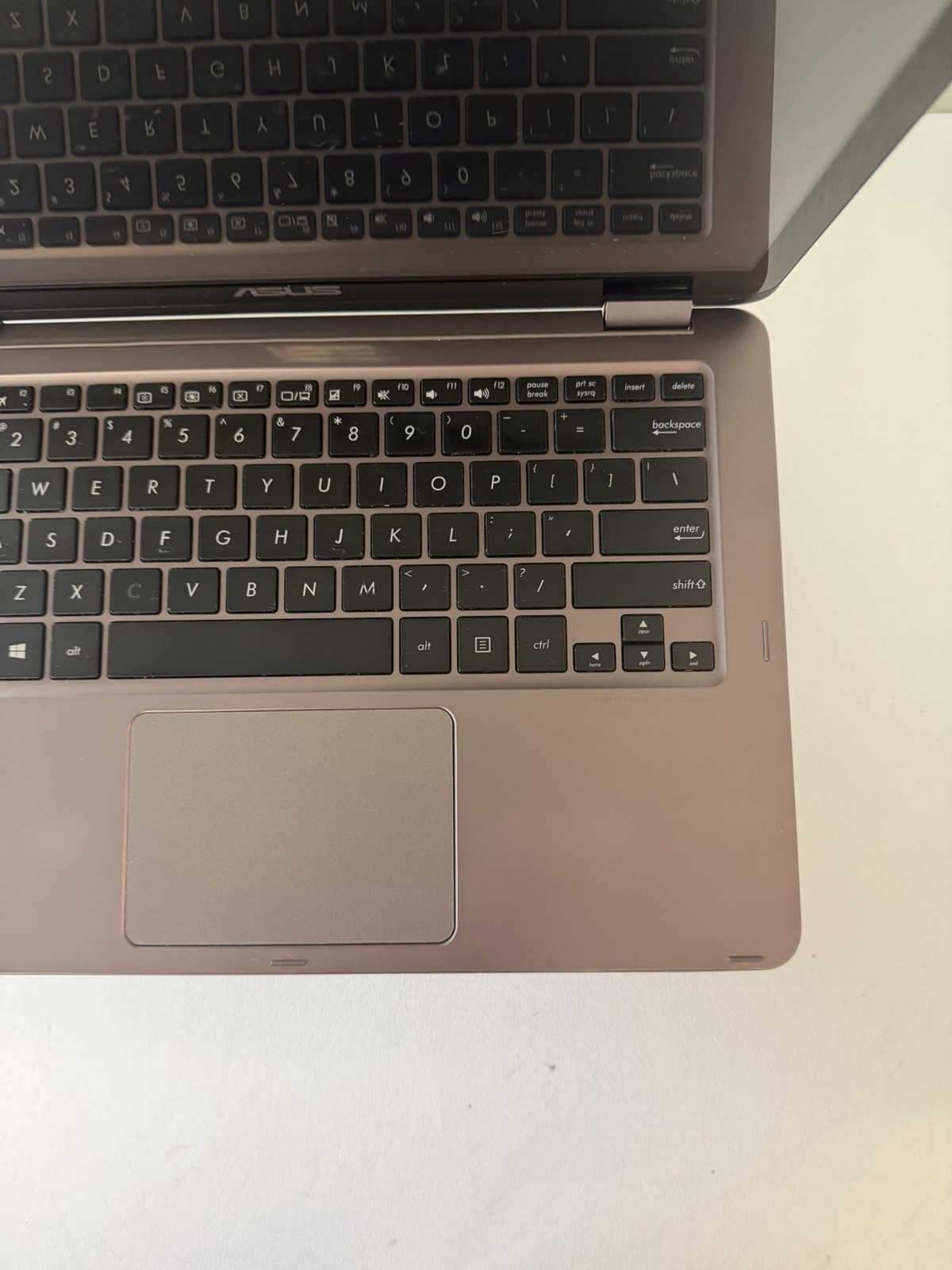 Asus UX36OC Laptop – Good Screen – Intel m3-6Y30 – RAM 8 GB – Read Des