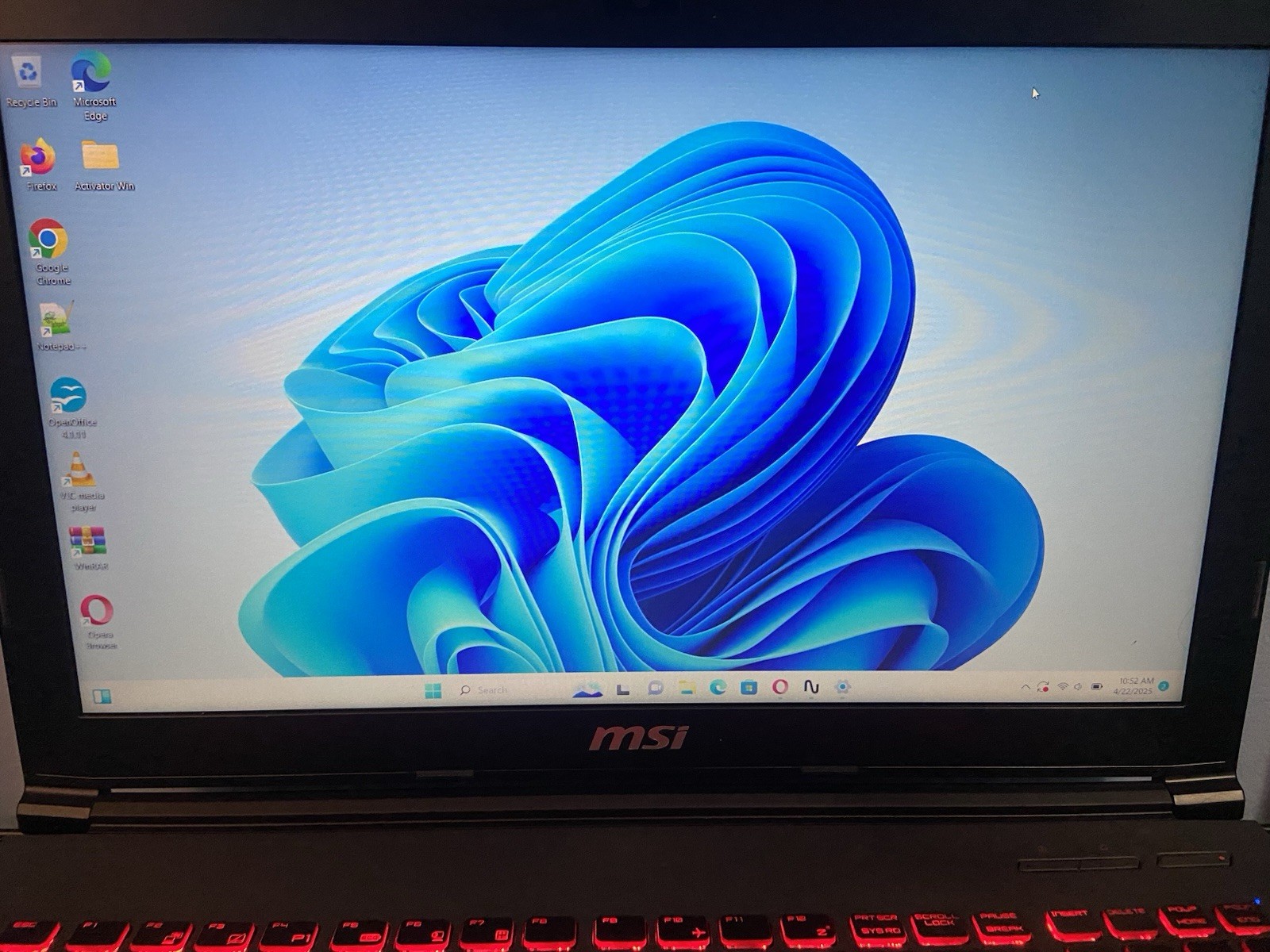 MSI GV62 8RD i5-8300H 2.3ghz 16gb ram 1tb ssd