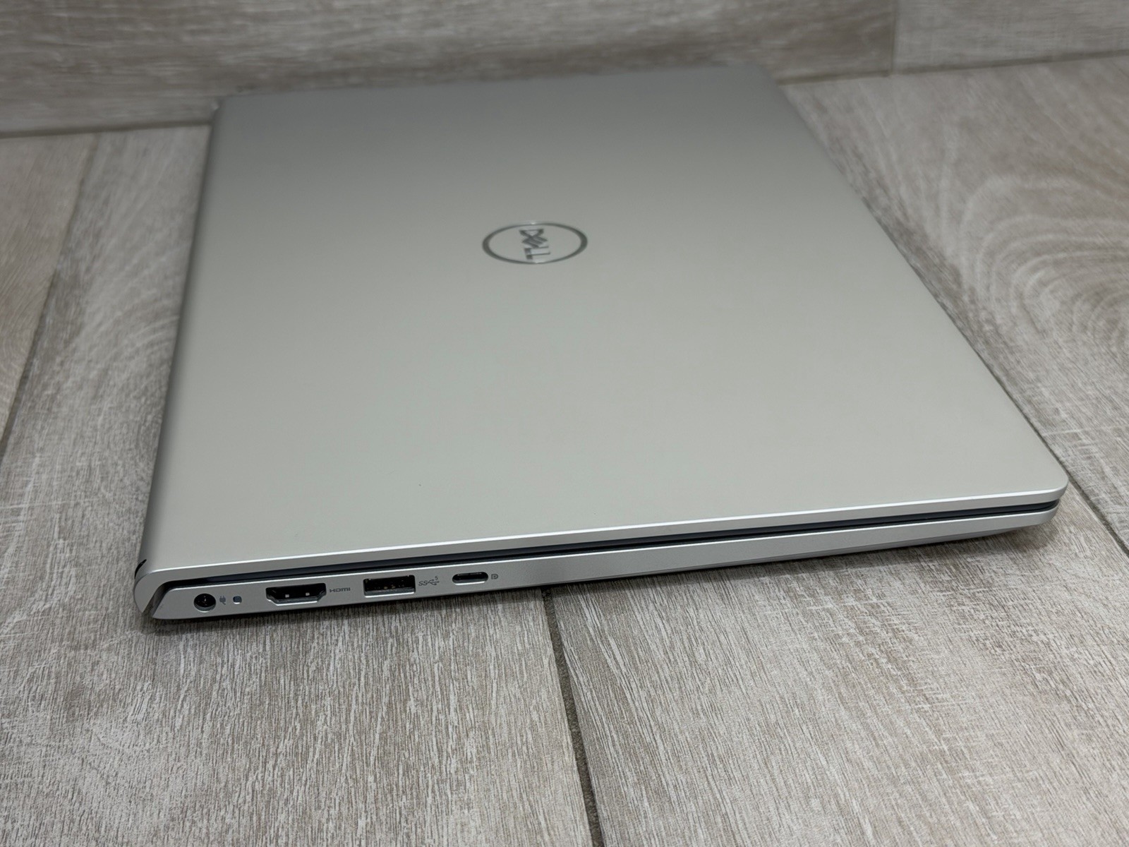 Dell Inspiron 15 3530 15.6″ Touch Laptop Core i7-1355U 8GB RAM 512GB NVMe Win-11