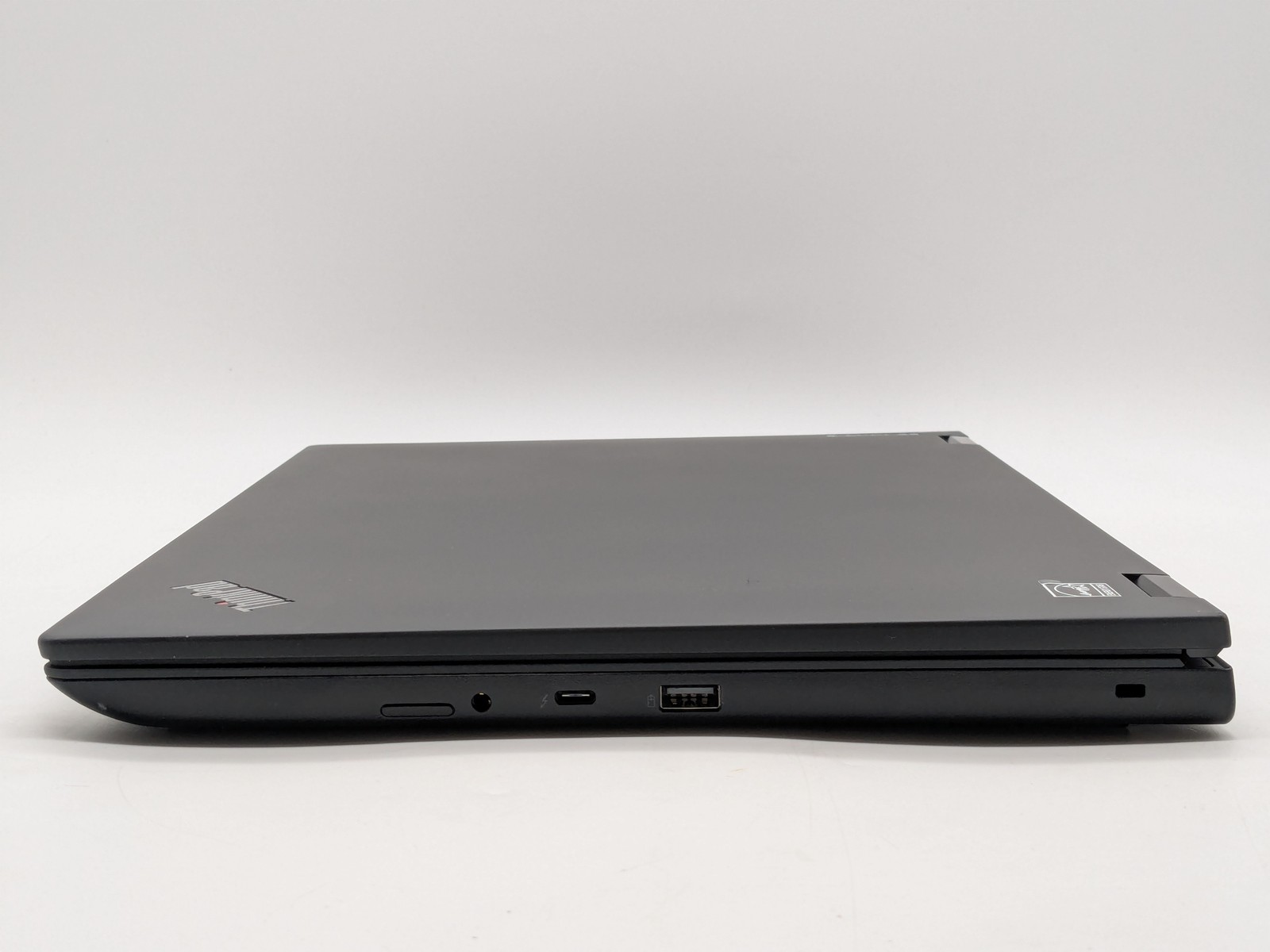 Lenovo ThinkPad P16v Gen 2 16″ FHD+ ULTRA 7 165H 1TB SSD 32GB W11P RTX 1000 Ada