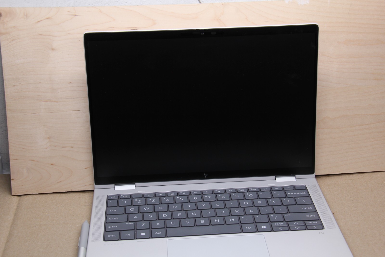 HP EliteBook X Flip G1i 14 AI 14″ Ultra 7 268V 32GB DDR5 512GB SSD Windows 11