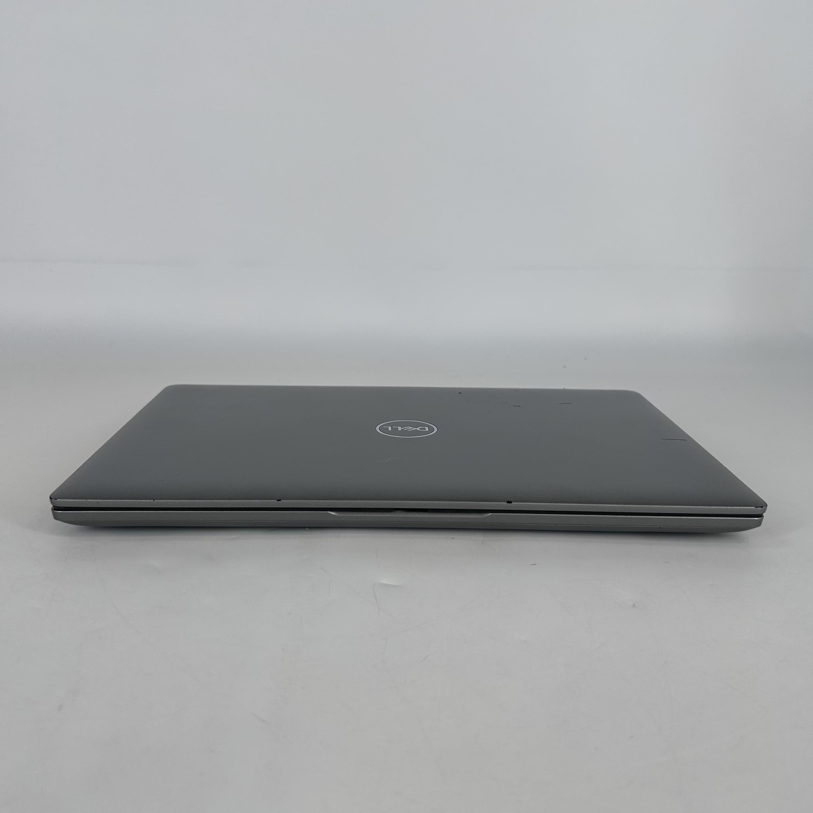 Dell Latitude 5440 14 Gray FHD 1.6 GHz i5-1345U 16GB 256GB SSD Good