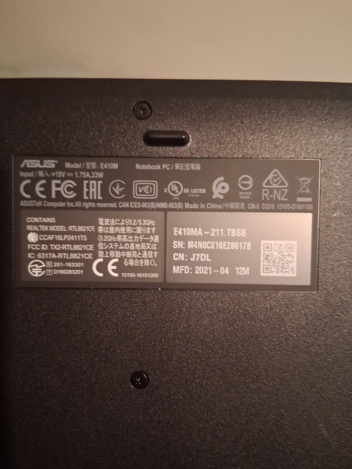 ASUS E410MA-211.TBSB VivoBook 14″ HD N4020 games Laptop compact lightweight fast
