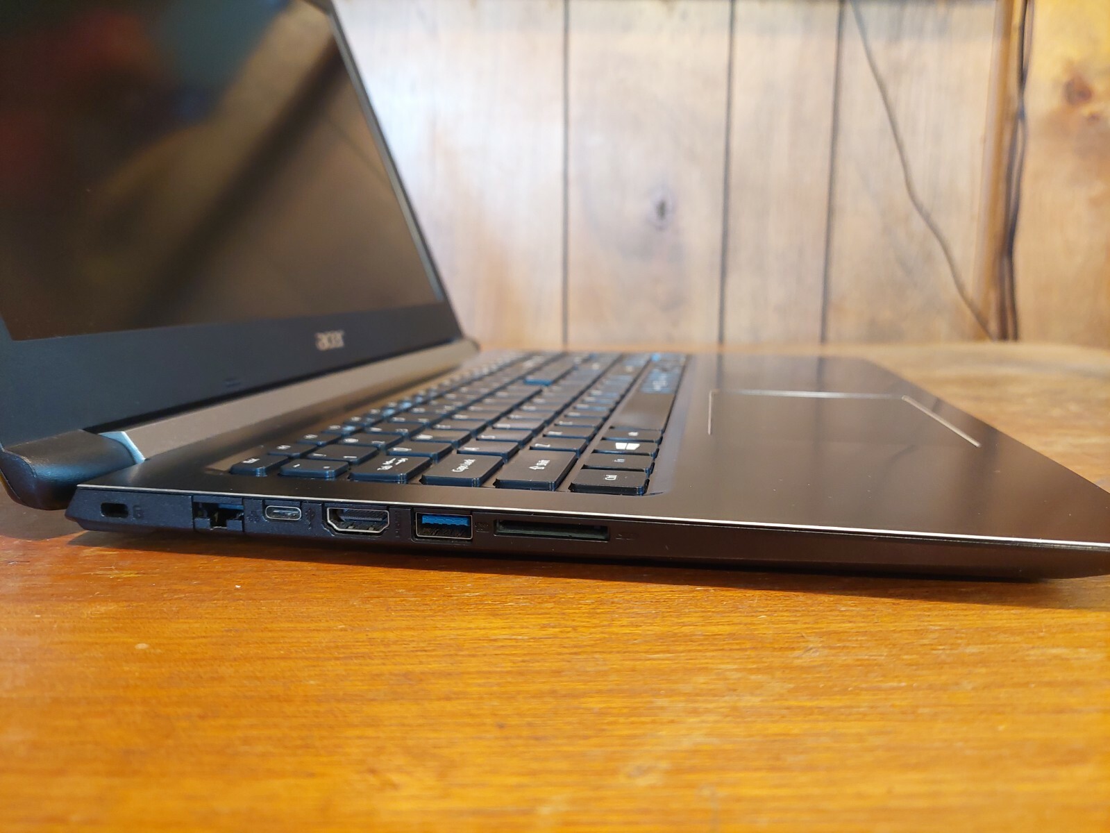 Aspire A515-51 15.6″(1TB, Intel Core i5 2nd Gen. 1.60 GHz, 20GB RAM)