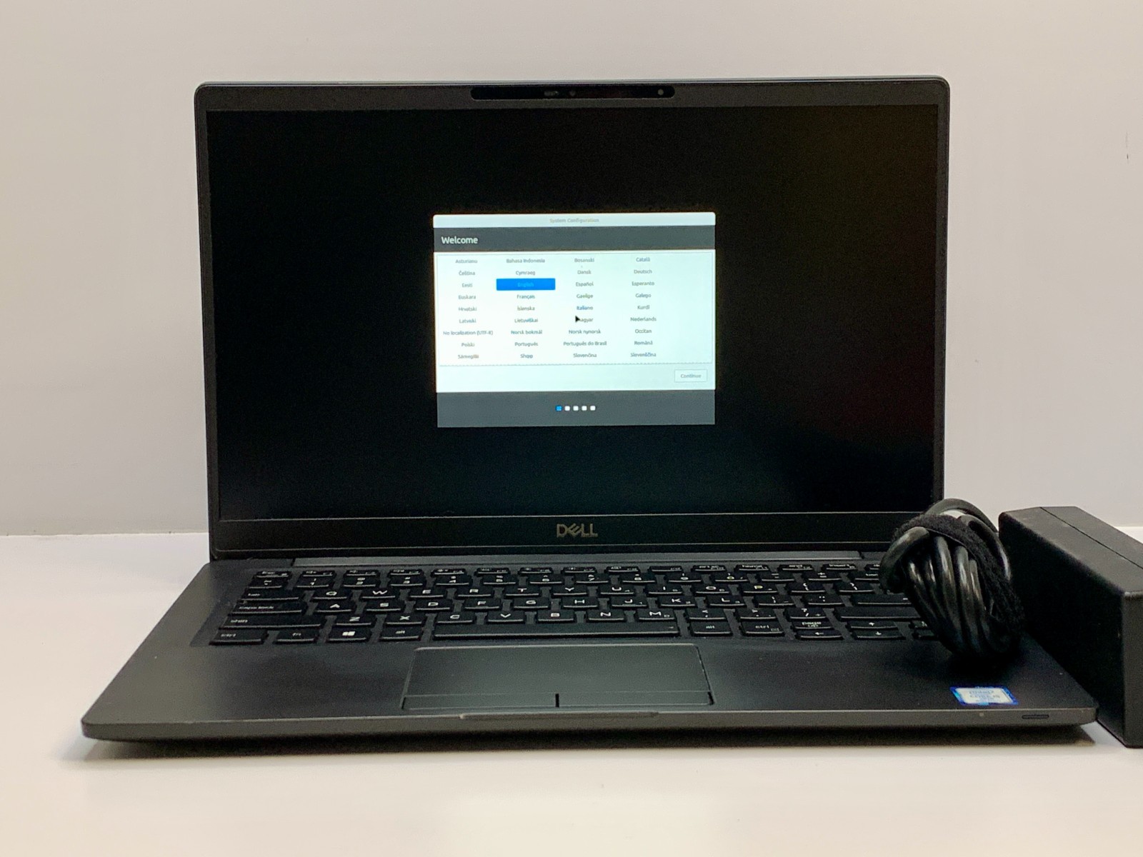 Dell Latitude 7400 | i5-8365U | 8GB RAM | 256GB SSD | LINUX