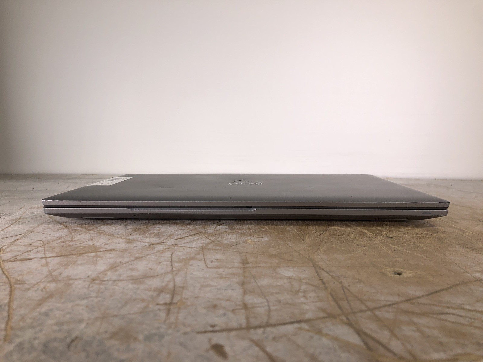 DELL PRECISION 3570 i7-1265U @ 1.80GHz, NO RAM/HDD/OS – (FOR PARTS)