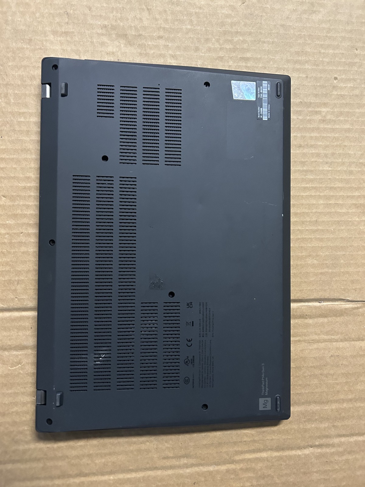 Lenovo ThinkPad P14s Gen 3 14″ Touchscreen 1TB HDD Intel Core i7 Quadro T550