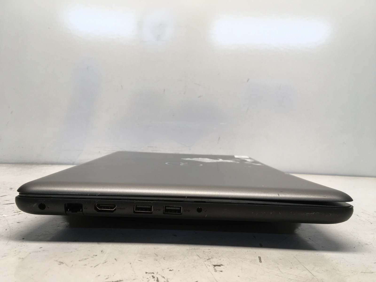 Dell Inspiron 15 5567 Intel i7 7th Gen No RAM NO HDD