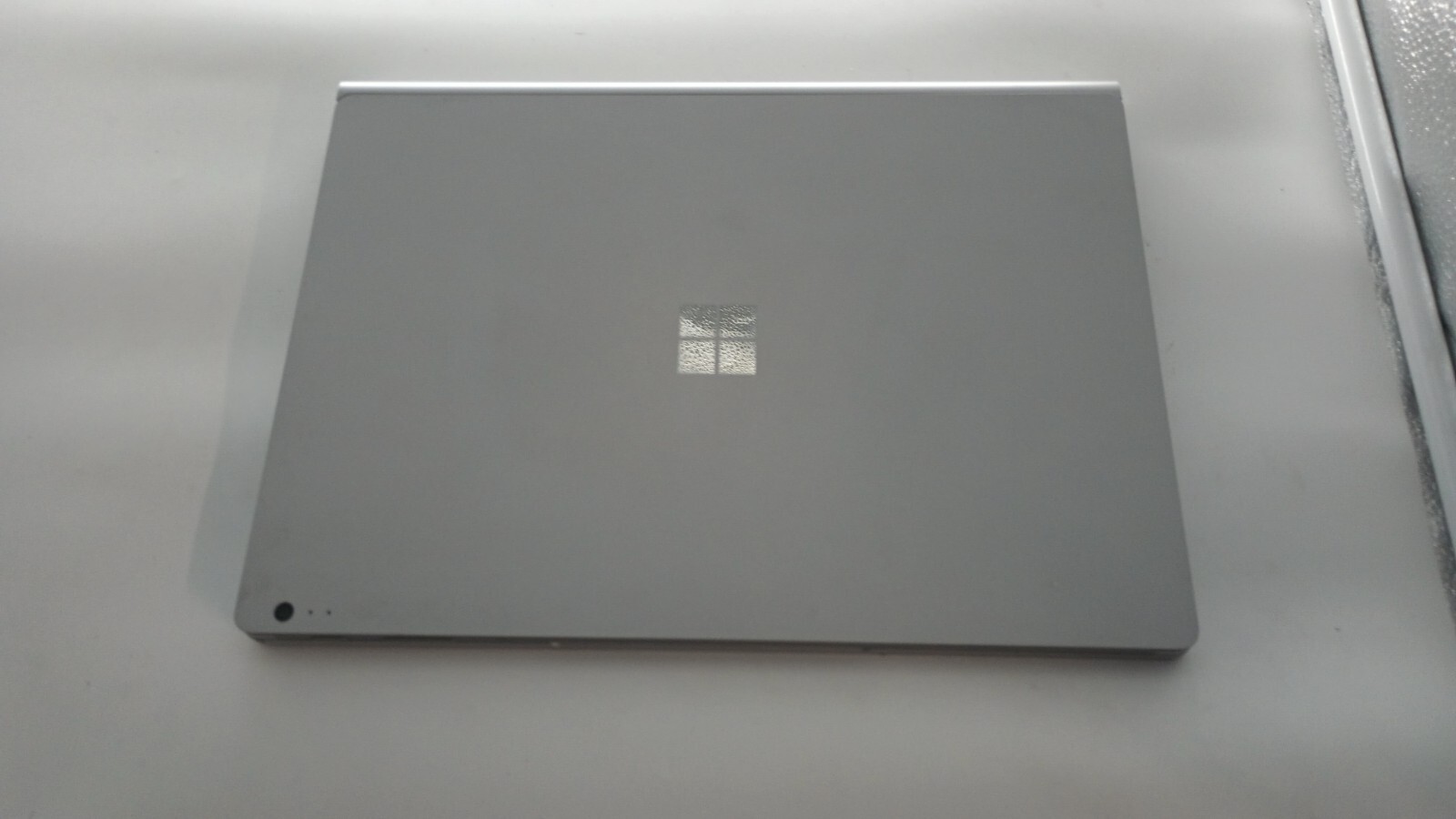 SurfaceBook2.No charger!2 Batteries! i5-7300U.8GB.256GB SSD.13.5″3K Touch.Read!