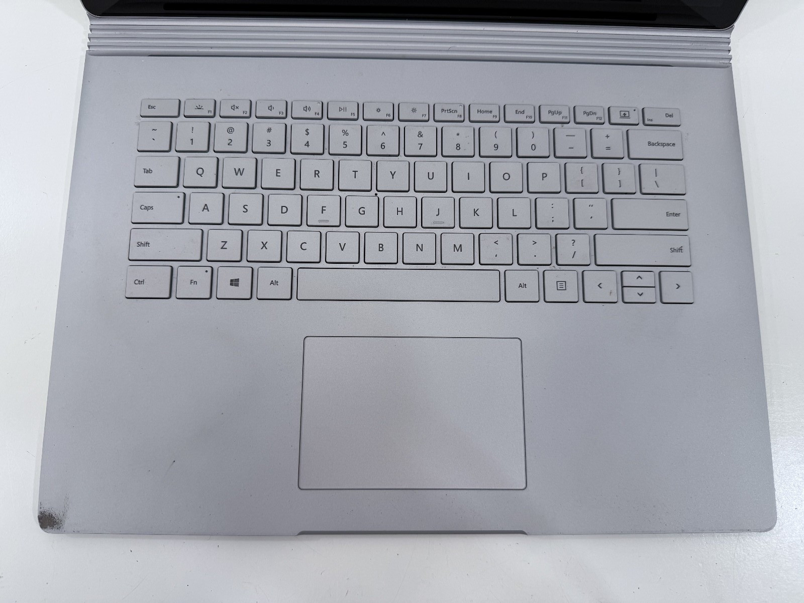Microsoft Surface Book 3 i7-1065G7 CPU @ 1.30GHz 32 GB RAM 1 TB Win 10 Pro