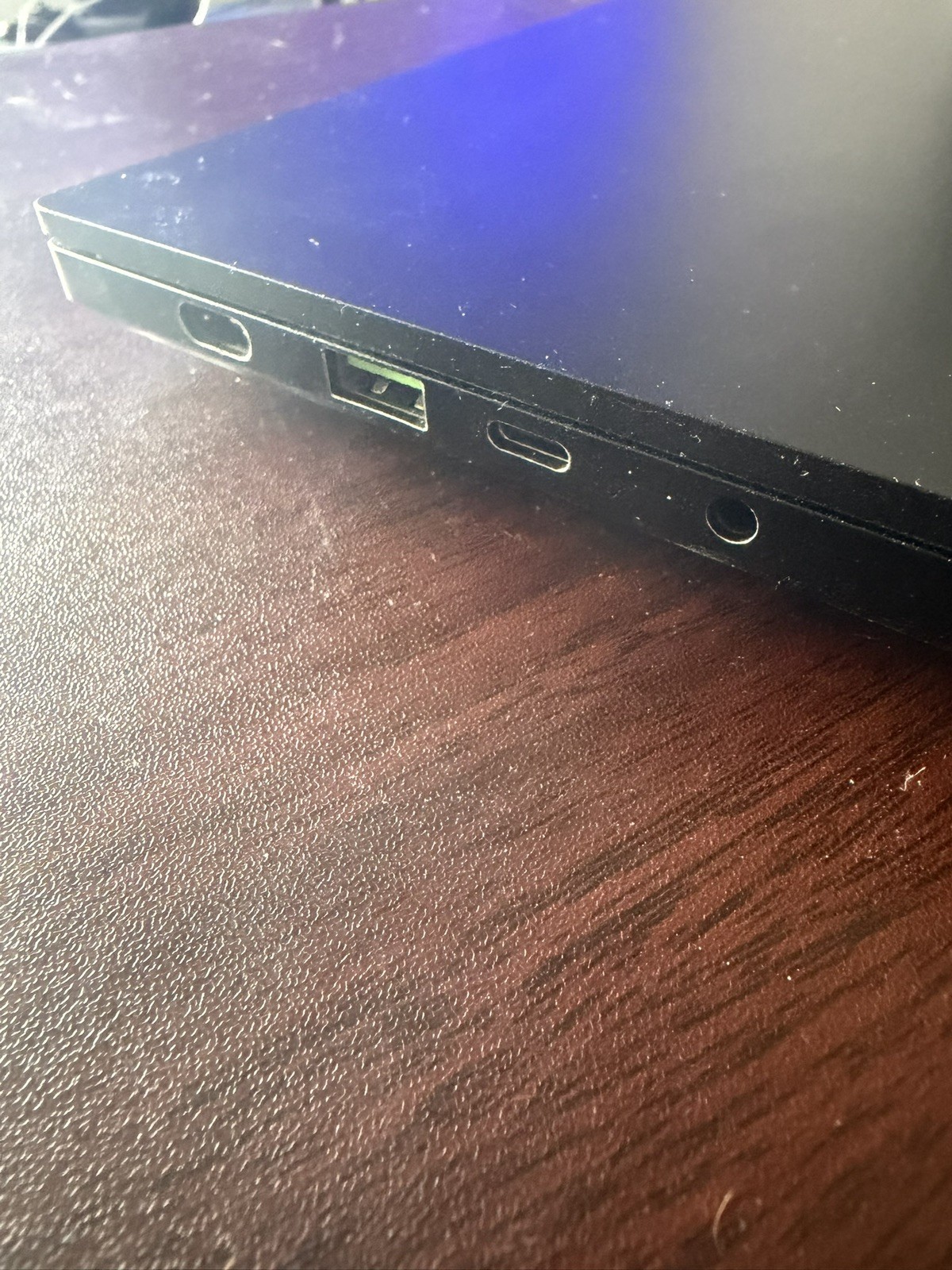 2023 Razer Blade 14 RZ09-0482 Ryzen 9 7940HS Radeon RTX 4070 16GB 1TB QHD+ 240Hz