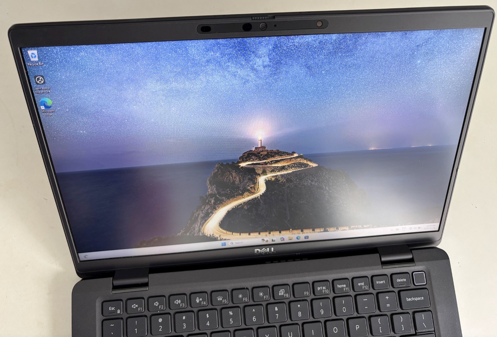 Dell Latitude 7420 i5-1145G7 16GB RAM 256gb SSD 14″ FHD (1920x1080p) Win 11 Pro