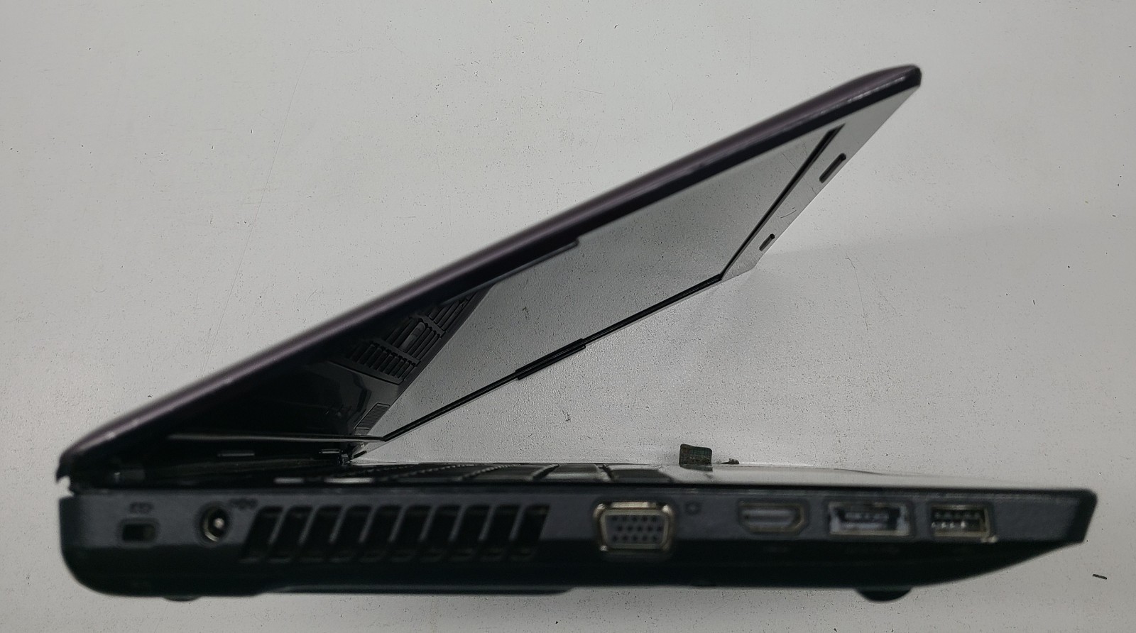 Lenovo IdeaPad Z570 15.6″ Laptop Intel Core i7 6GB Ram NO HD/OS BIOS PW (FL)
