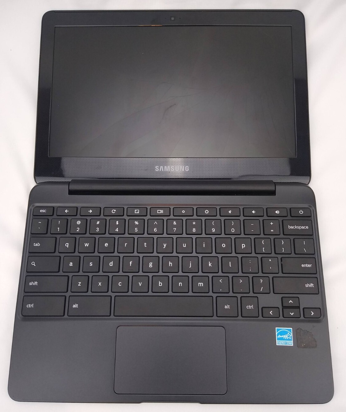 Samsung Chromebook 3 XE500C13 11.6″ for Repair or Parts BROKEN