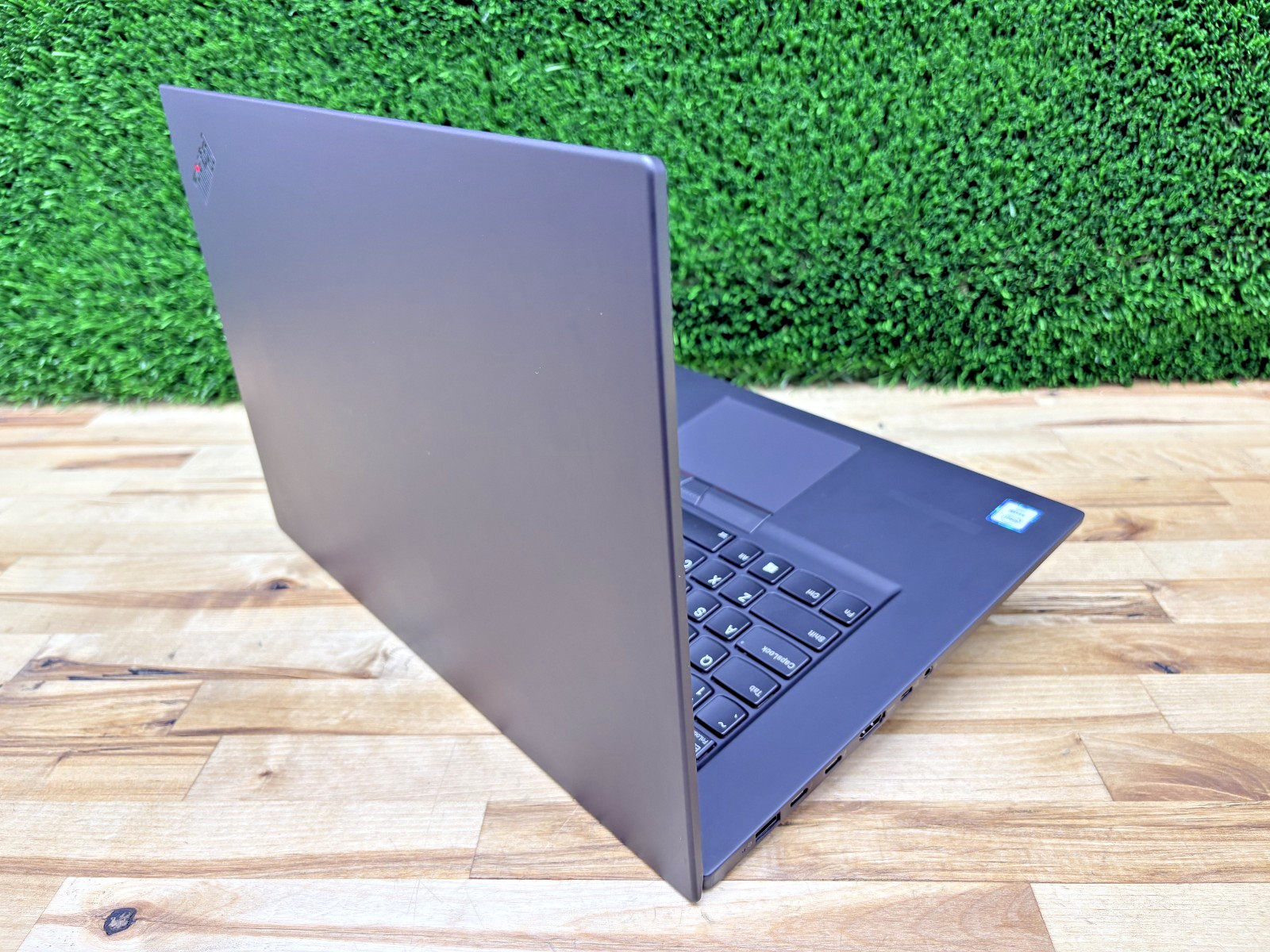 Lenovo ThinkPad P1 Intel Xeon 2.70GHz 32GB RAM 512GB SSD Nvidia Q P2000 Win11 P*
