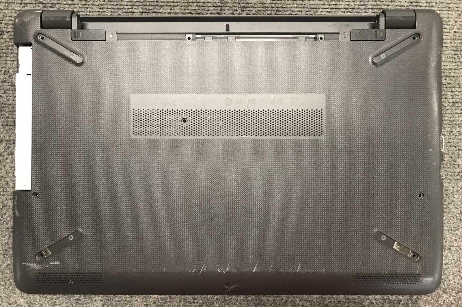 HP 225 G6 15.6″ Laptop AMD A6-9220, No RAM/Storage, Boots to BIOS