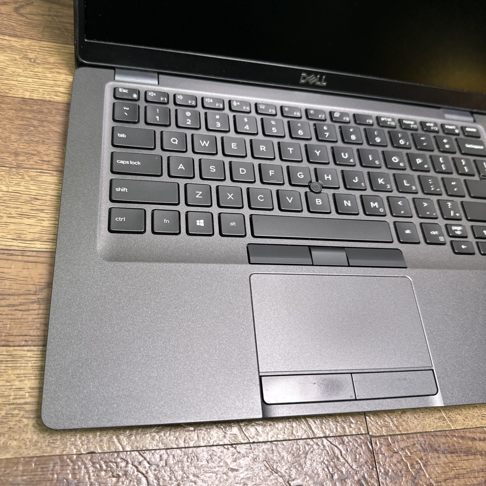 Dell Latitude 5400 14″ Core i5-8350U 1.70GHz 256GB SSD 8GB RAM DDR4