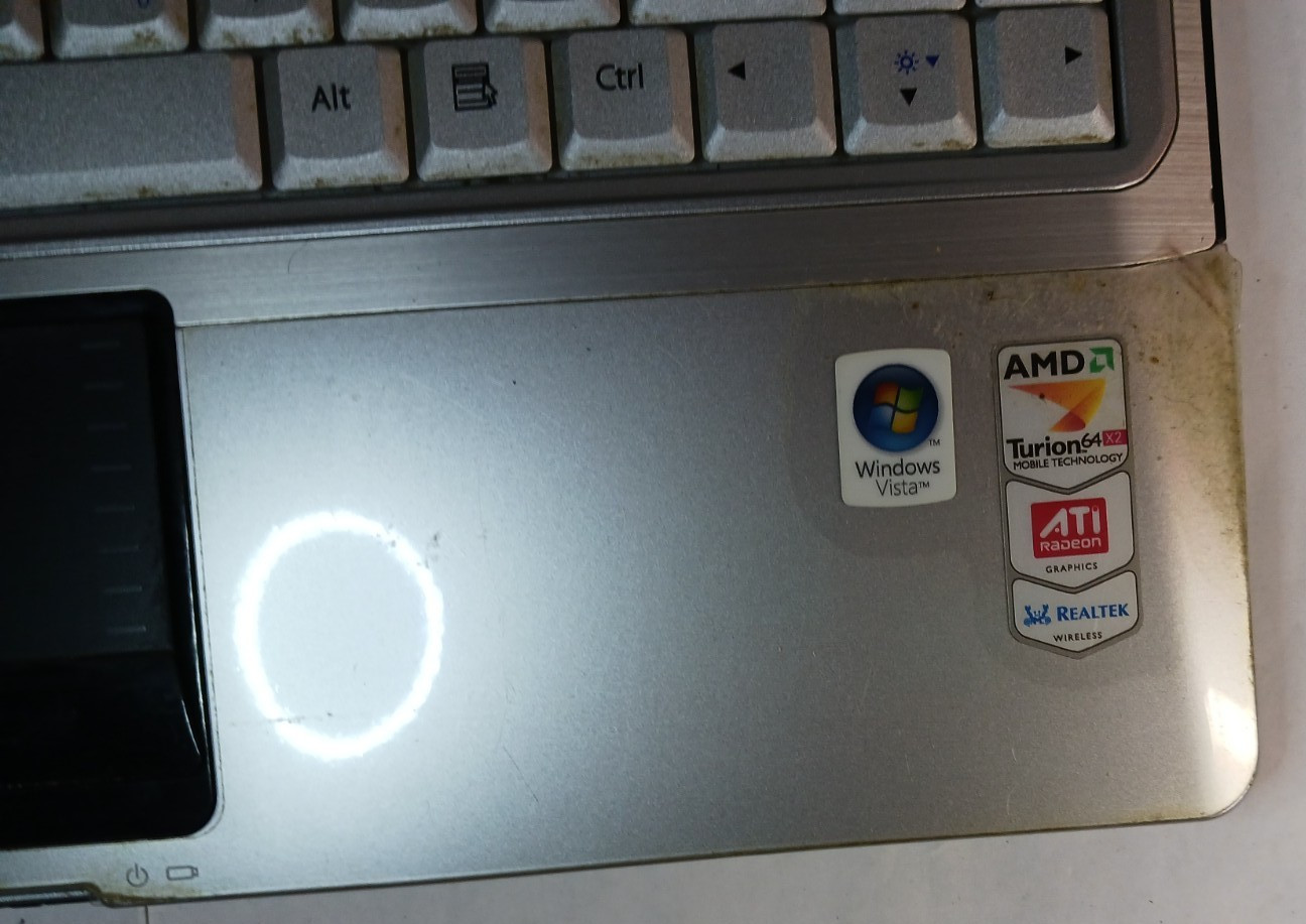Gateway T-Series W350A 14” Laptop *Needs Repair* + AC Wall Unit/Charger Battery