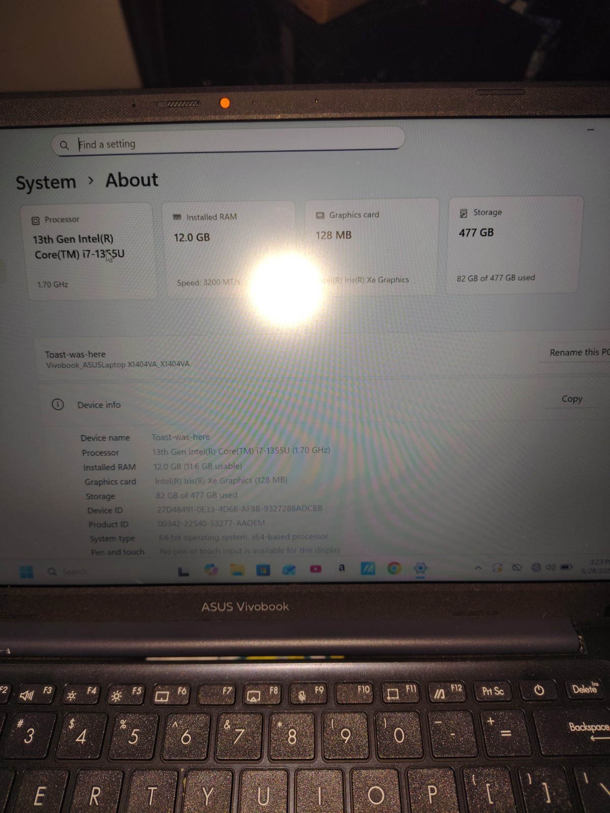 ASUS VivoBook X1404VA 14″ i7-1355U 12GB RAM 477GB SSD Win11 Blue
