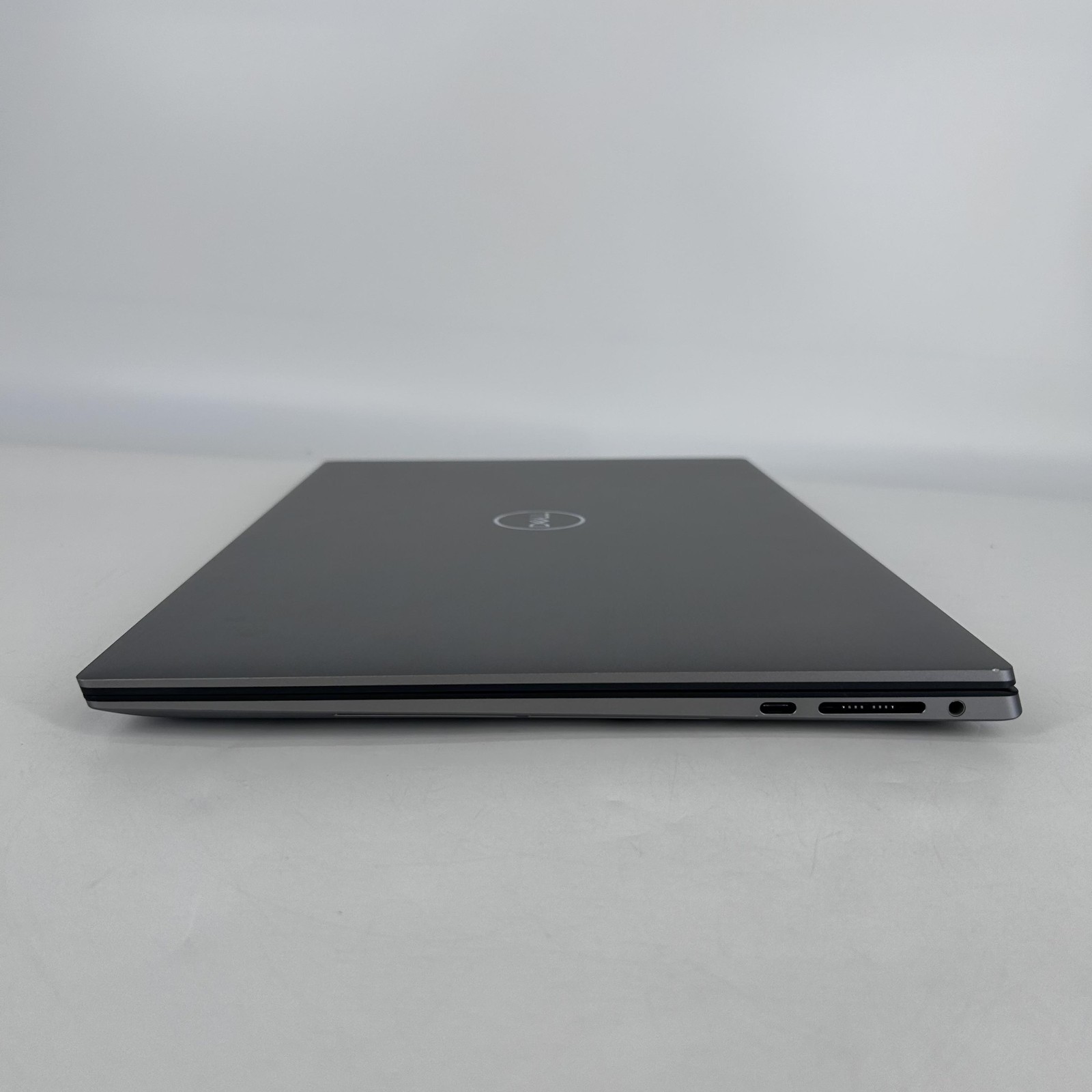 Dell Precision 5570 15.6 FHD+ 2.3 GHz i7-12700H 32GB 512GB RTX A2000 Very Good
