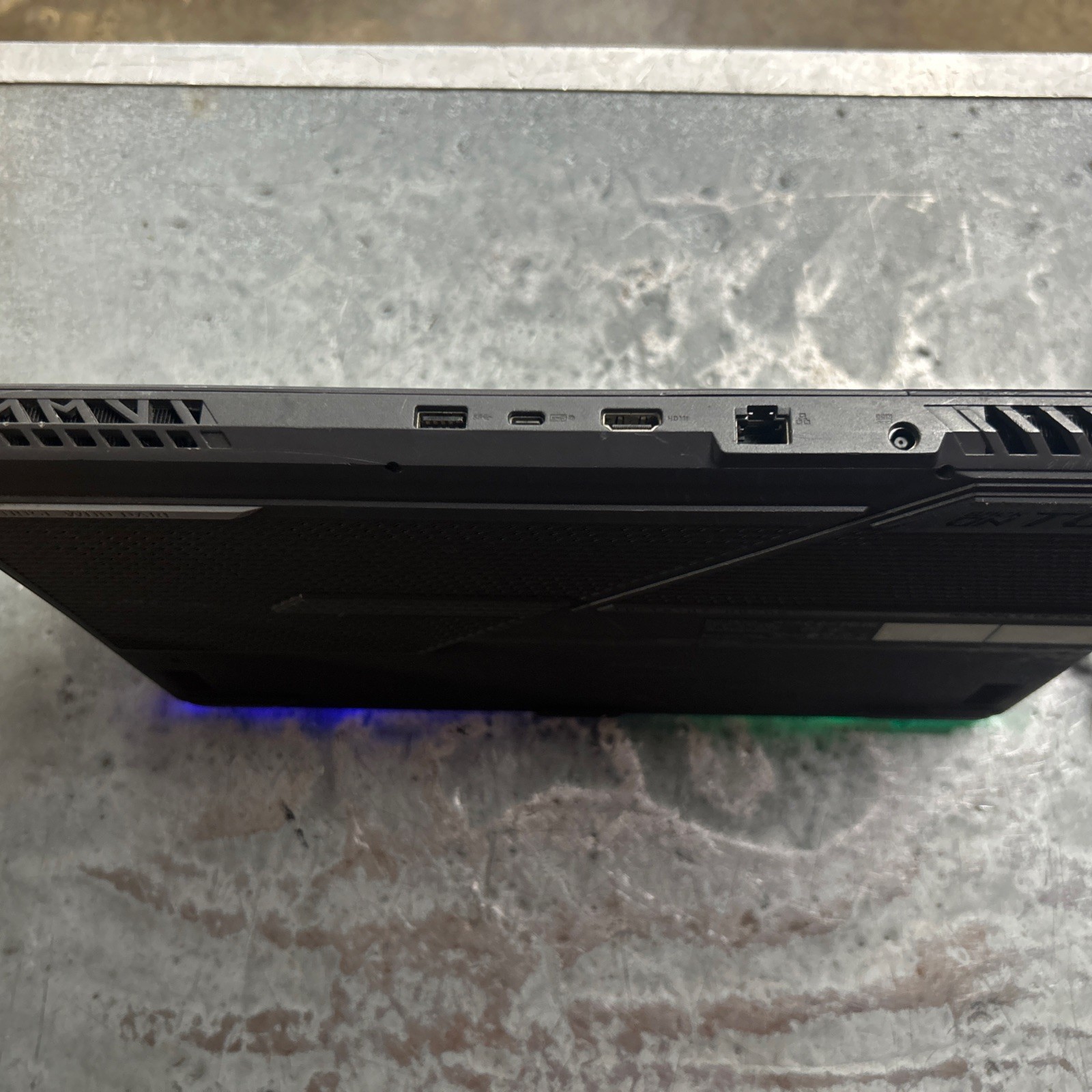 Asus ROG Strix G713 Ryzen 7 5800H 3.2GHz 16GB RAM 512GB GeForce RTX 3050Ti