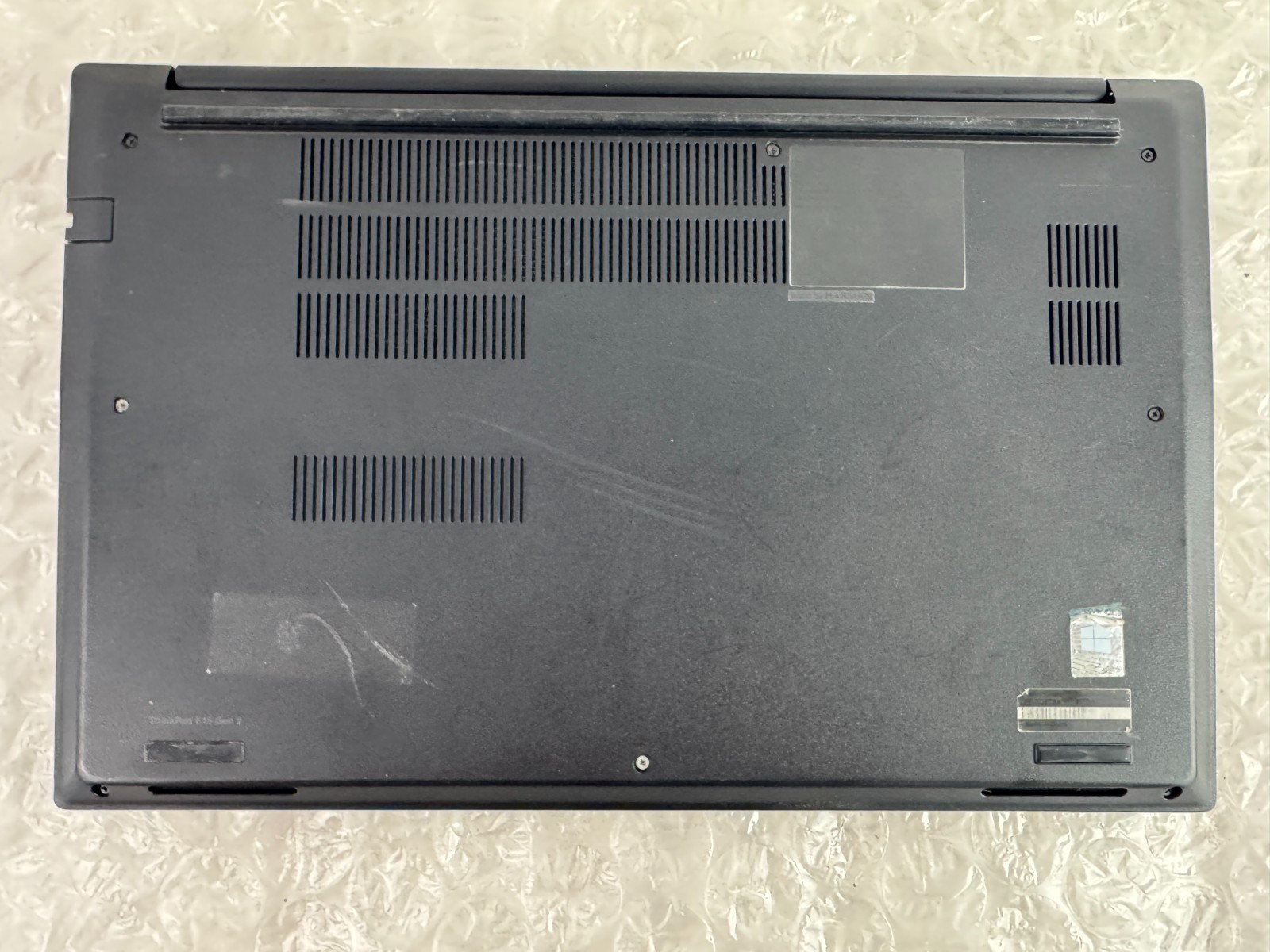 Lenovo ThinkPad E15 Gen 2 i5-1135G7 No SSD/OS/AC Parts/Repair Laptop