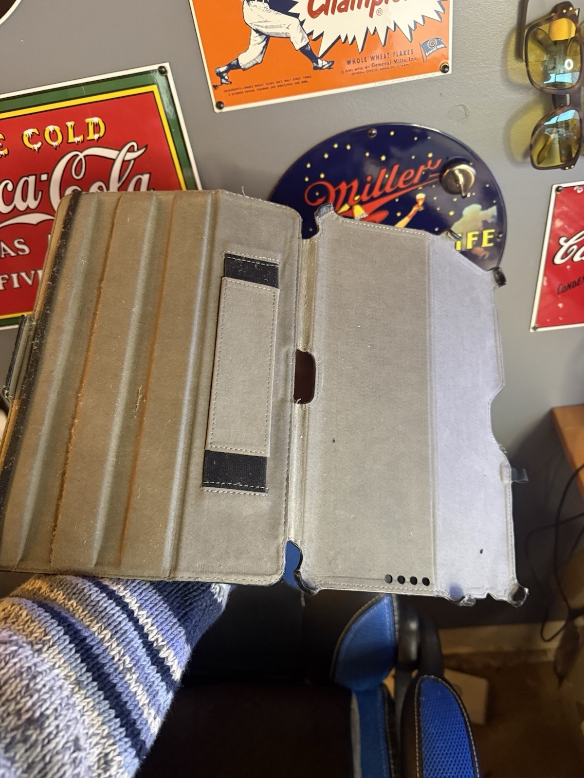 Asus Tablet/laptop Detachable Keyboard Used. Unsure If It Works (parts)