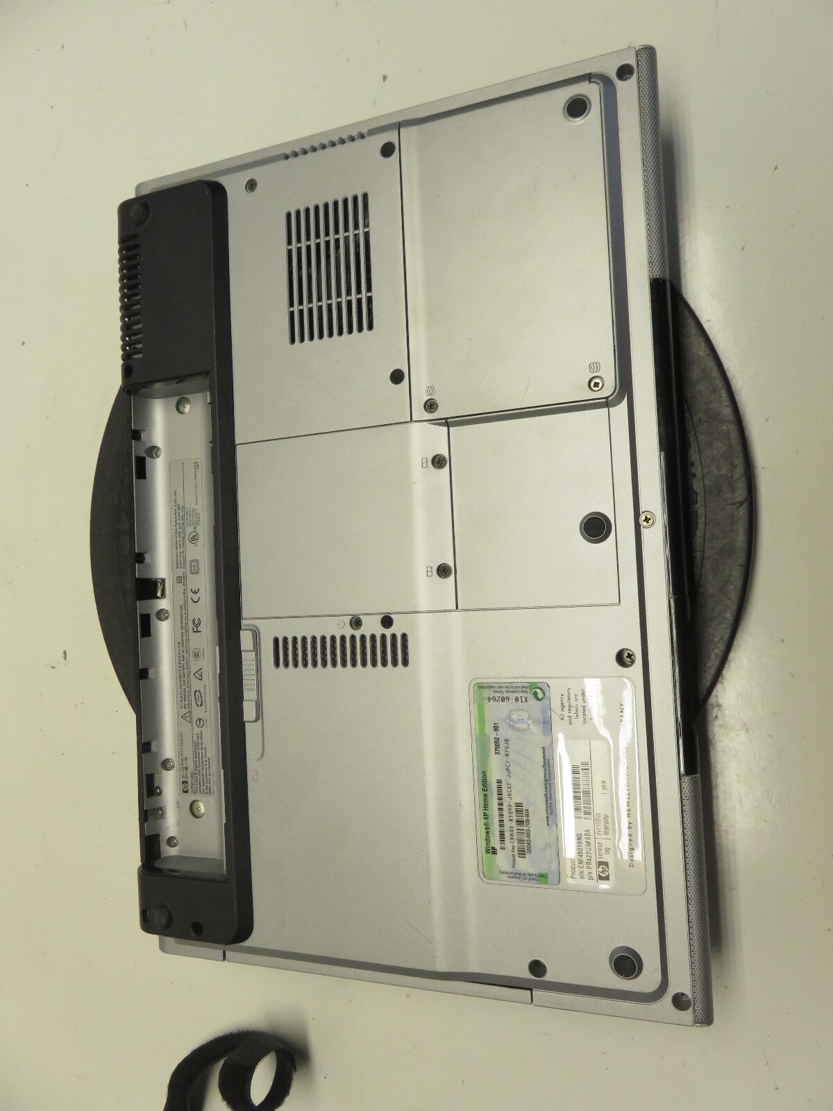 HP Pavillion DV1000 DV1130us Intel Celeron M 1.4 GHz 224 MB NO HDD No Batt