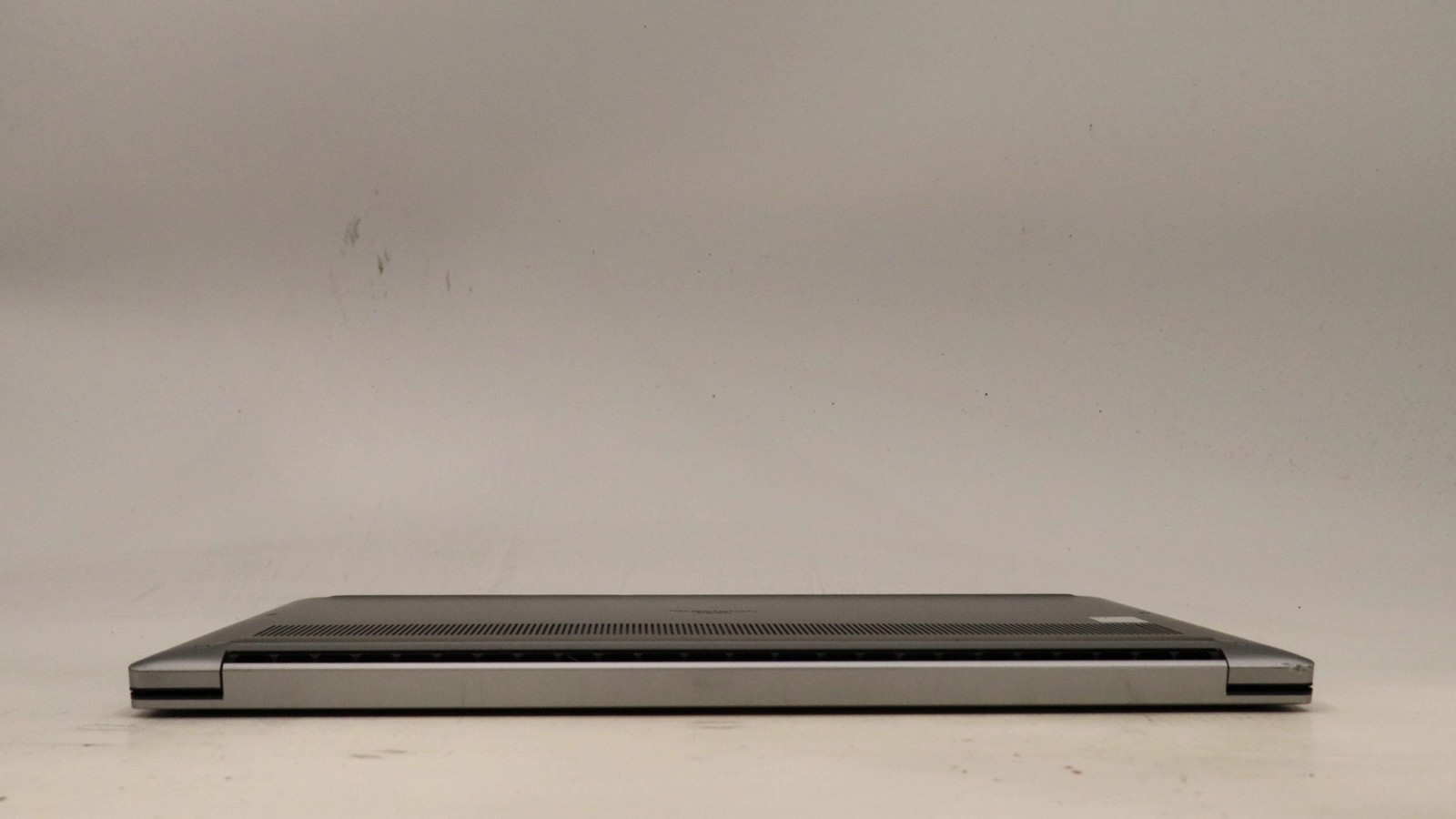 Dell Precision 5560 15″ i5-11500h 16GB 256GB – Good READ DESC