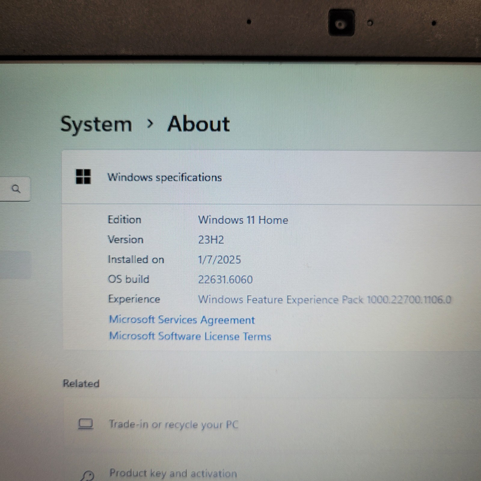 Dell Latitude E5450/Intel i5-5300U /4 GB RAM /256 GB HHD /Windows 11 + Chrger